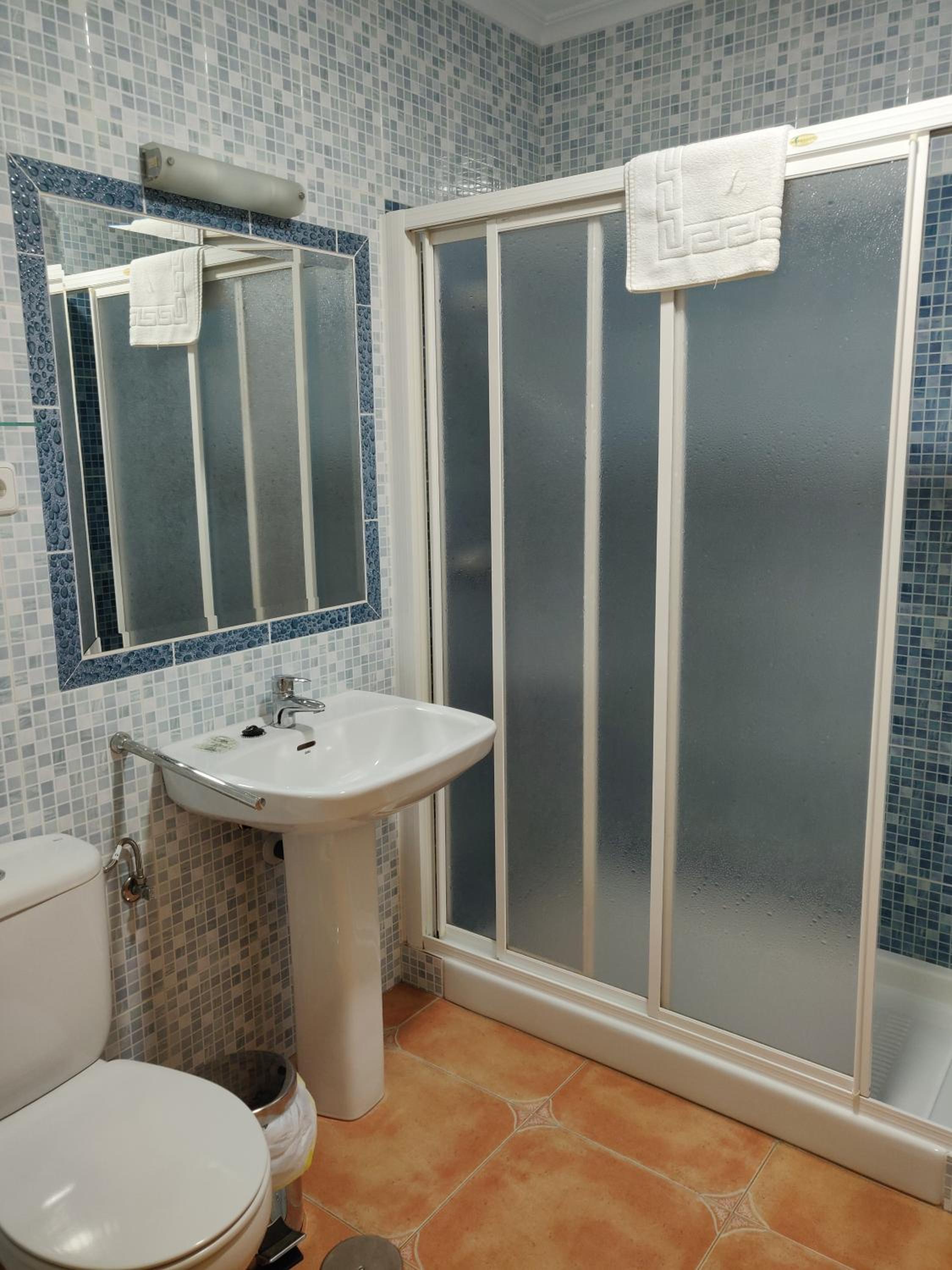 Triple Room - Photo 2