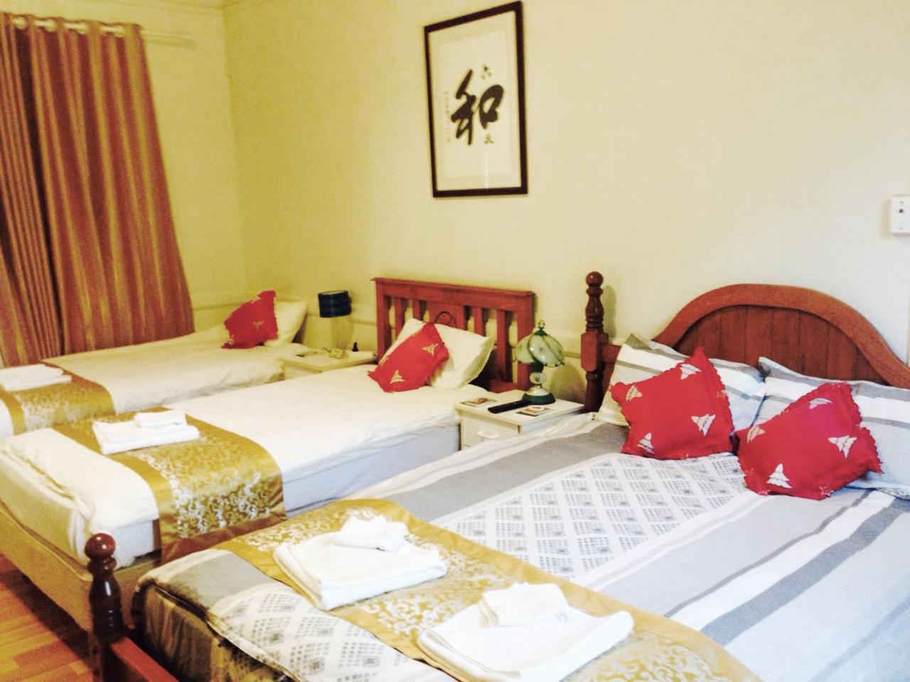 Triple Room - Photo 1