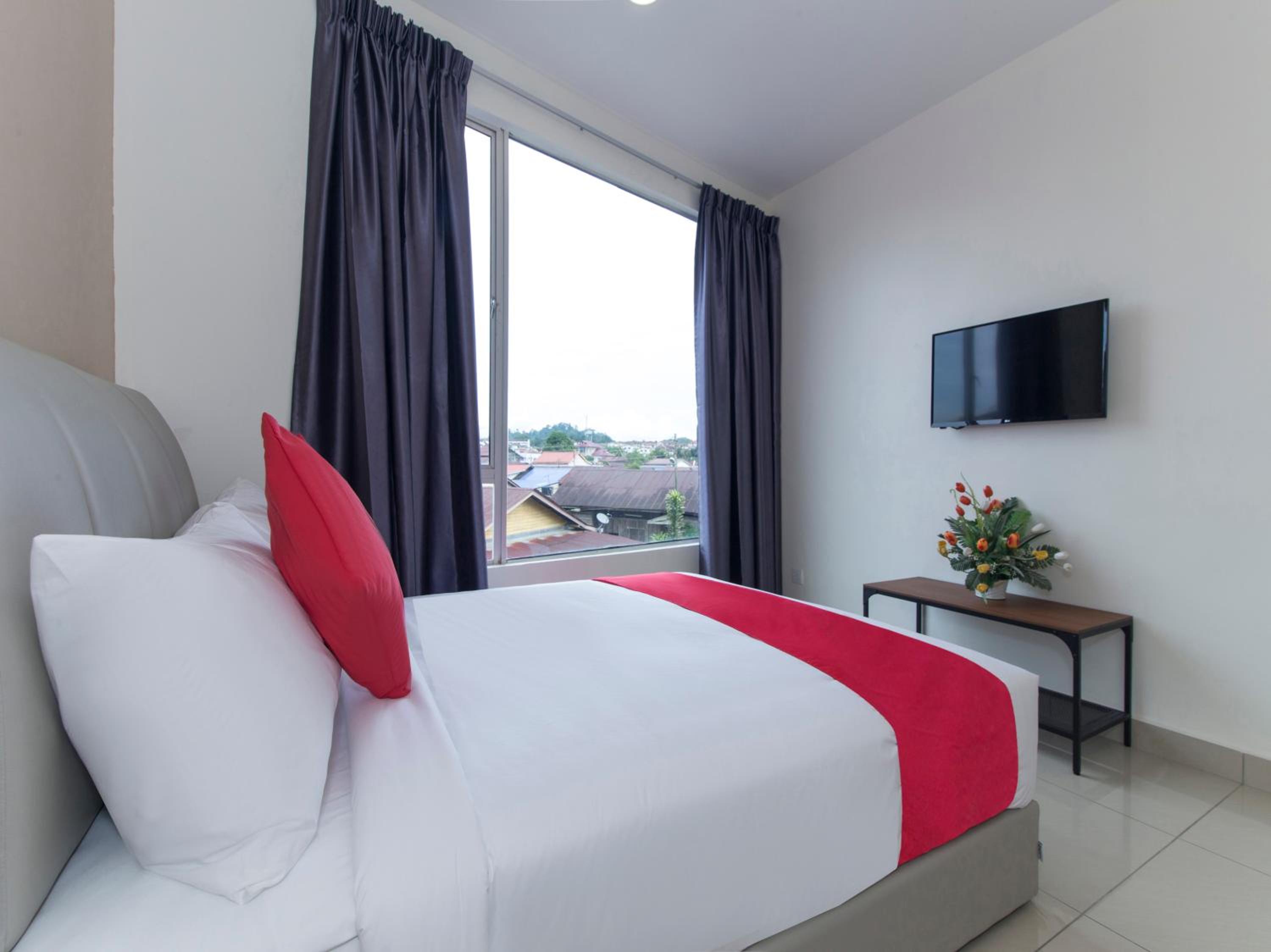 Deluxe Queen Room photo 2