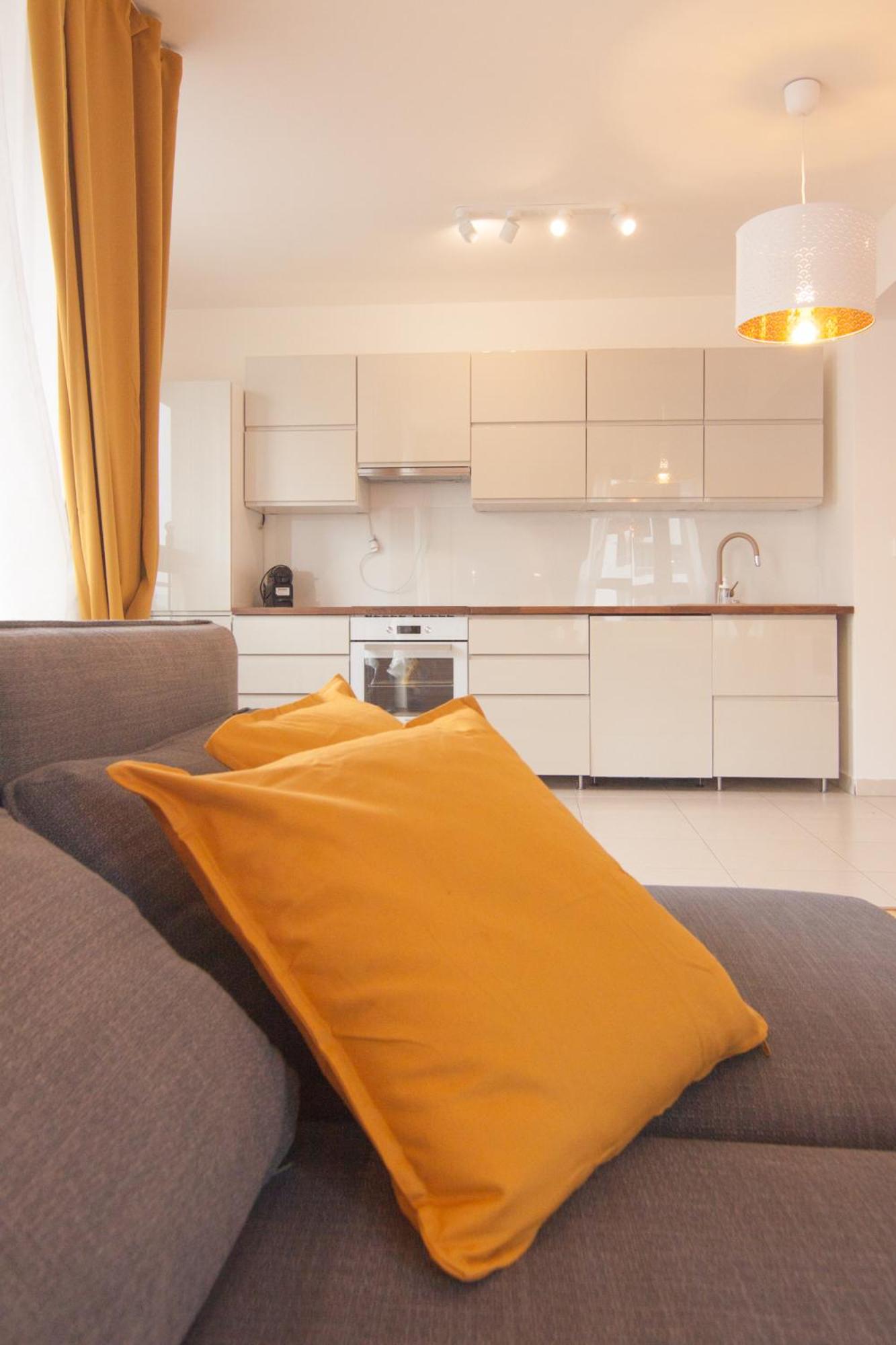 Two-Bedroom Apartment - Photo 38