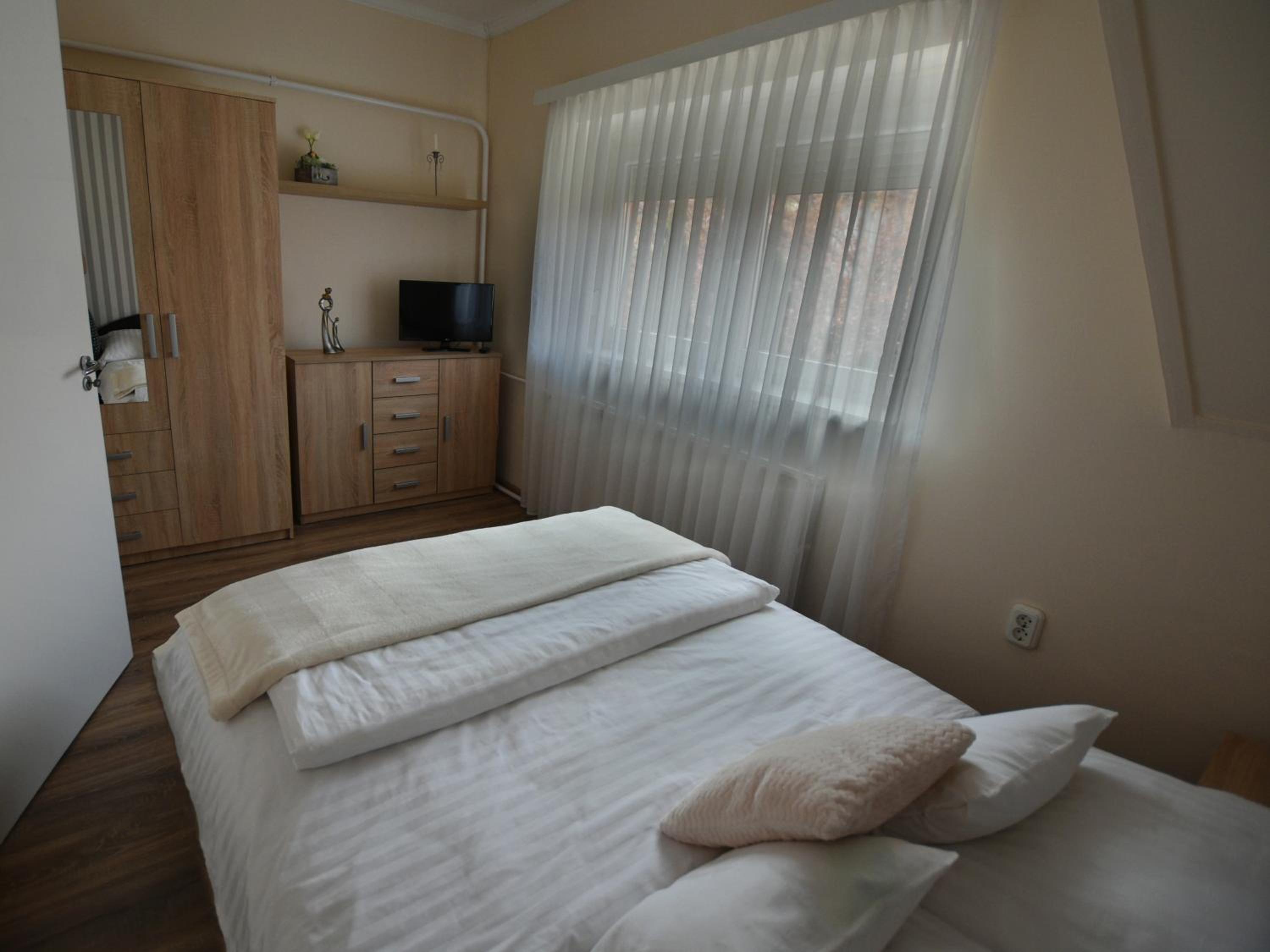 Two-Bedroom Apartment photo 2
