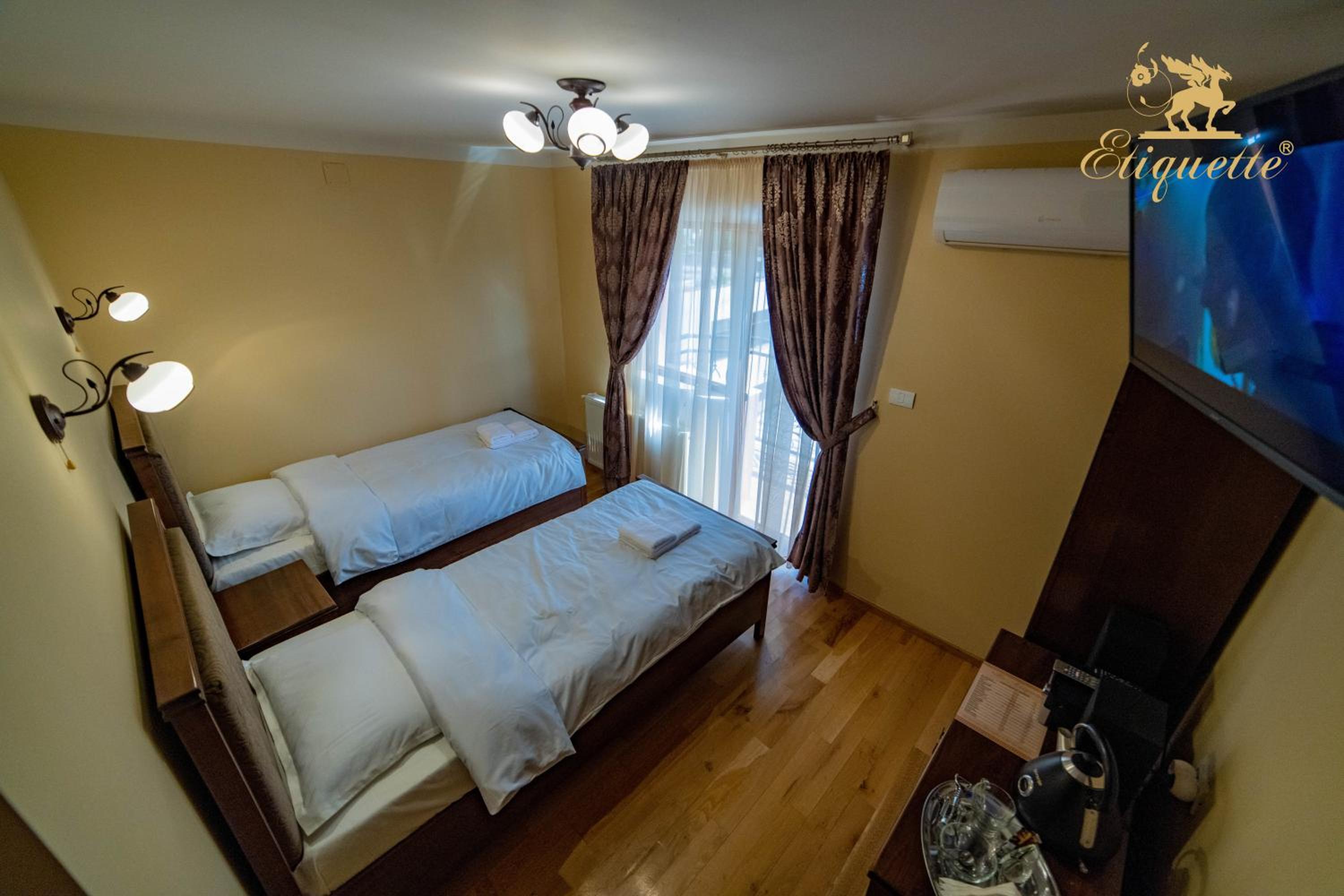 Superior Twin Room photo 2