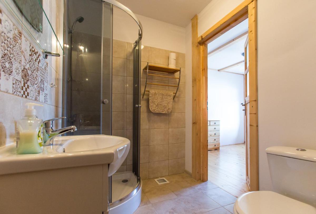 Large Double or Twin Room photo 2