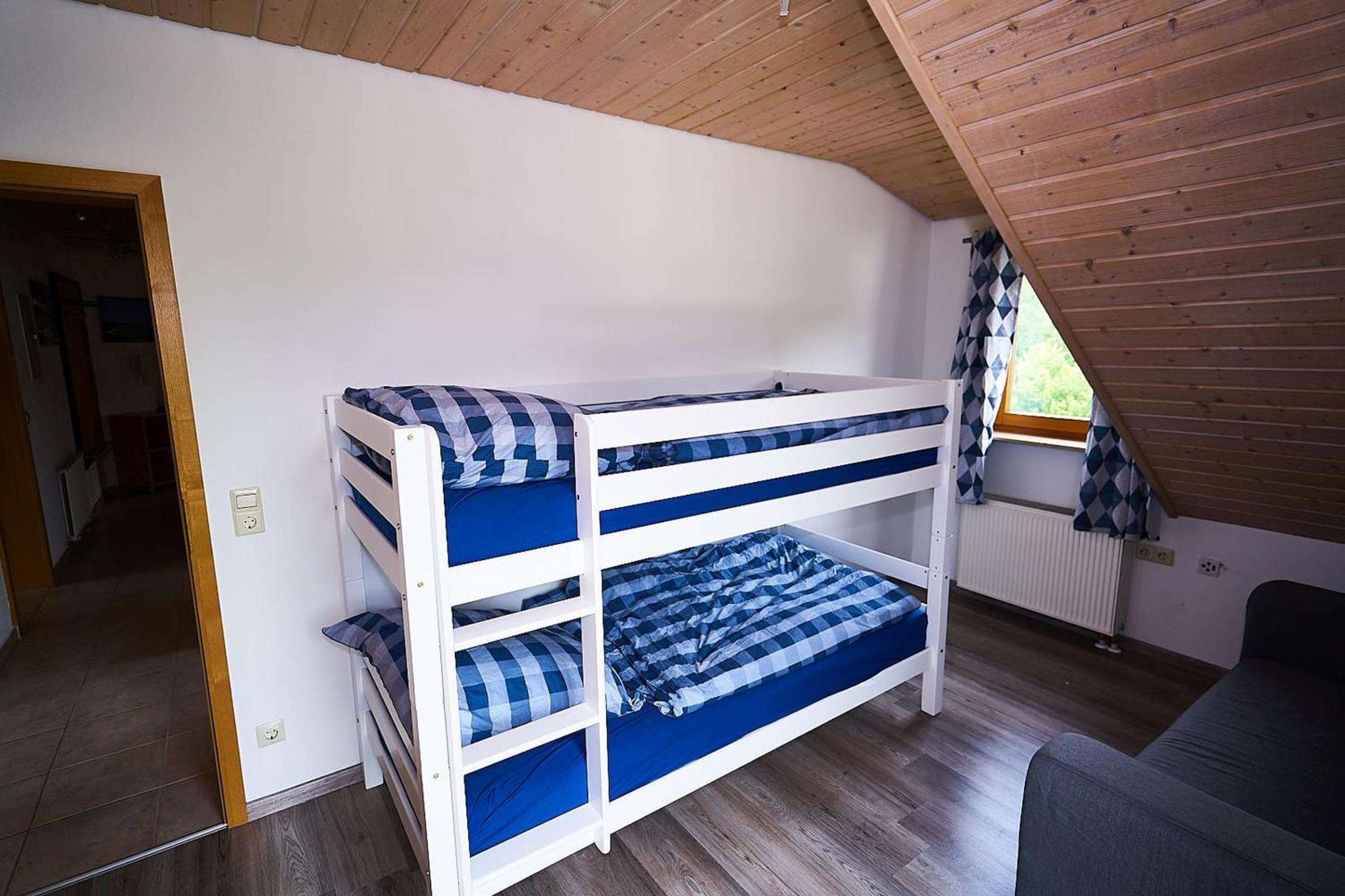 Three-Bedroom Premium Apartment with Balcony photo 2
