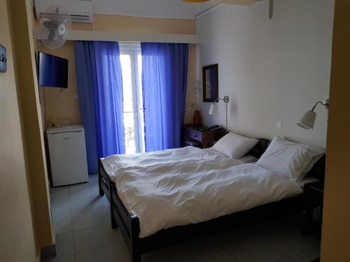 Double or Twin Room photo 2