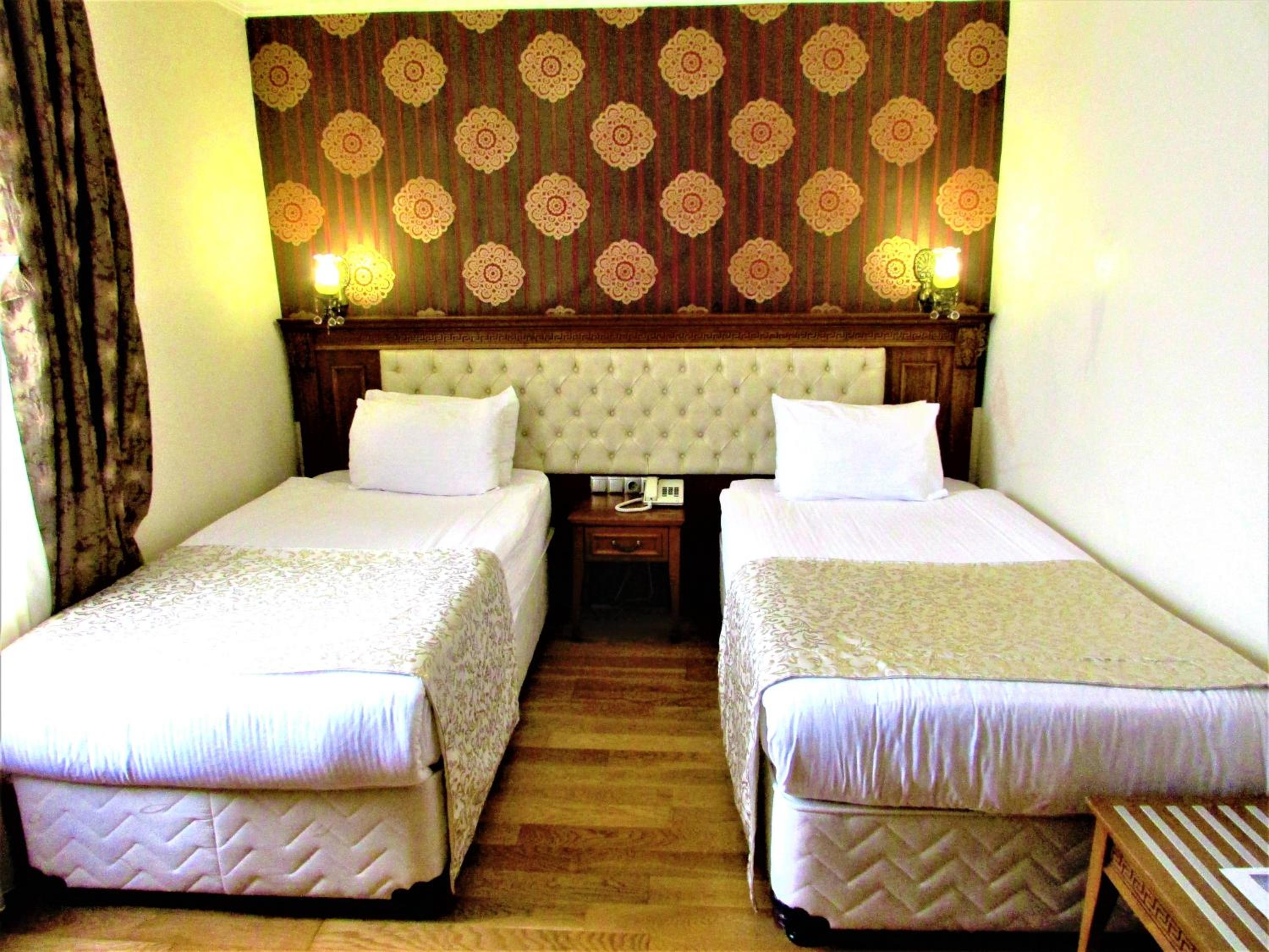 Standard Twin Room photo 3