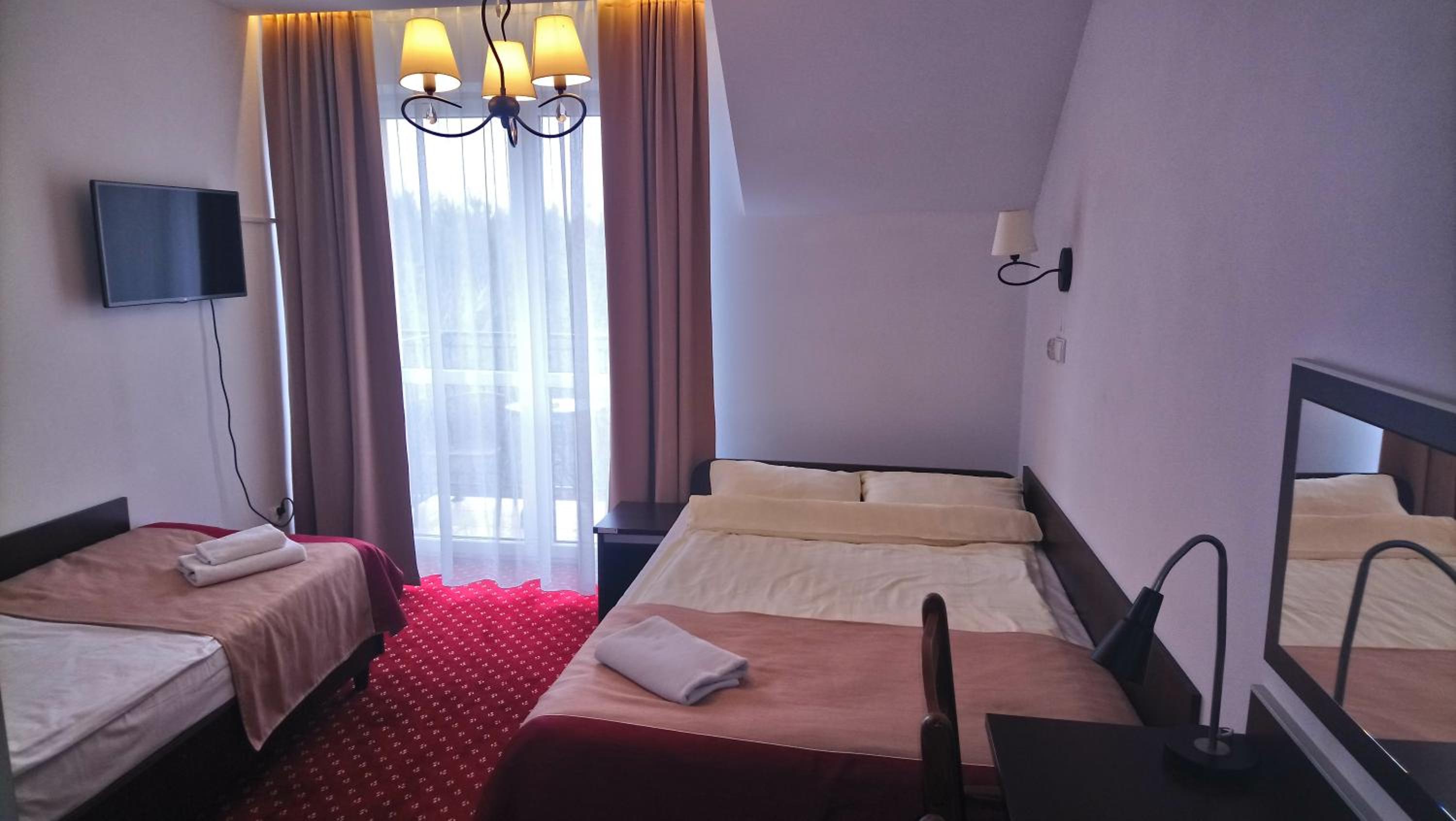 Double or Twin Room photo 3