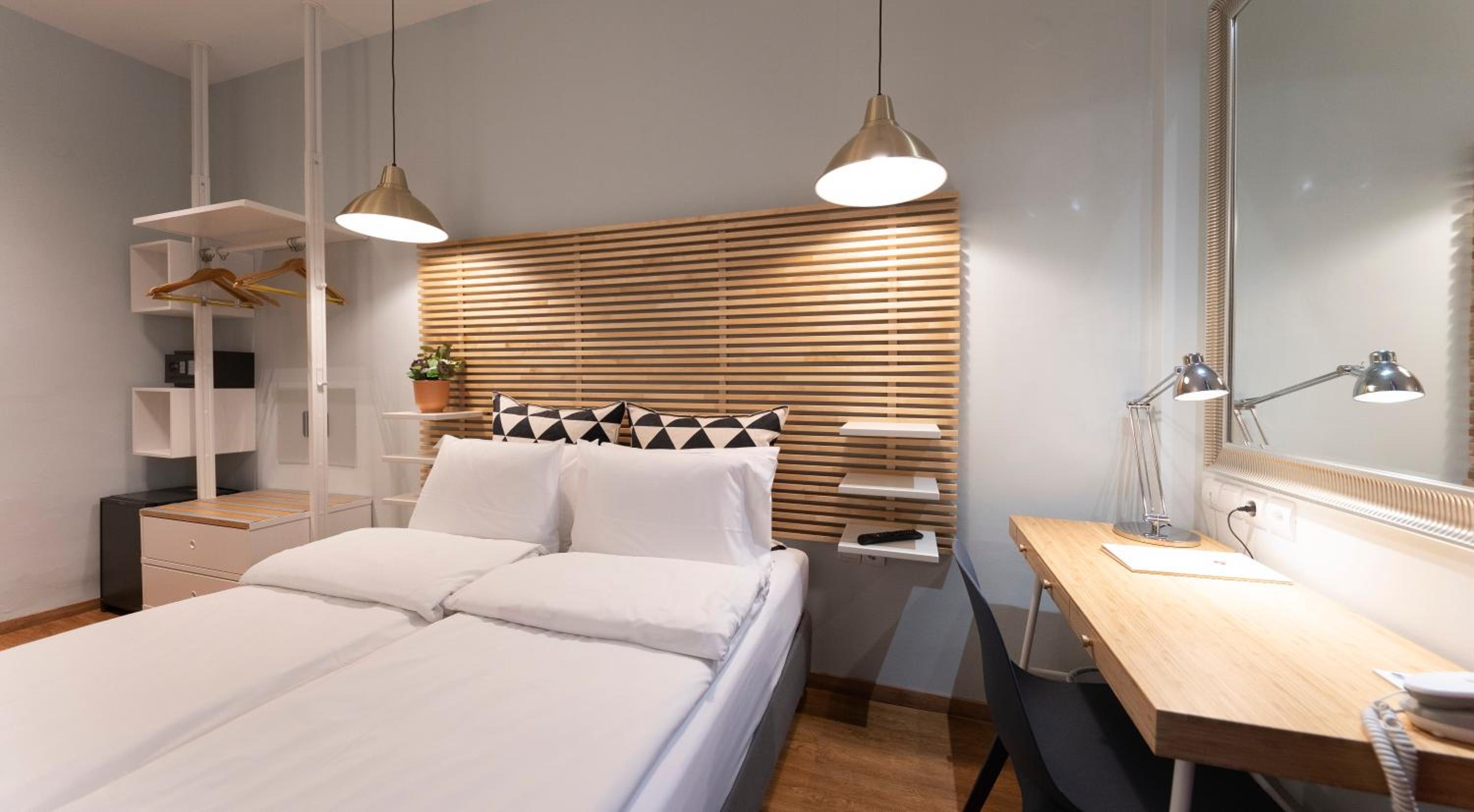Double Room - Photo 3