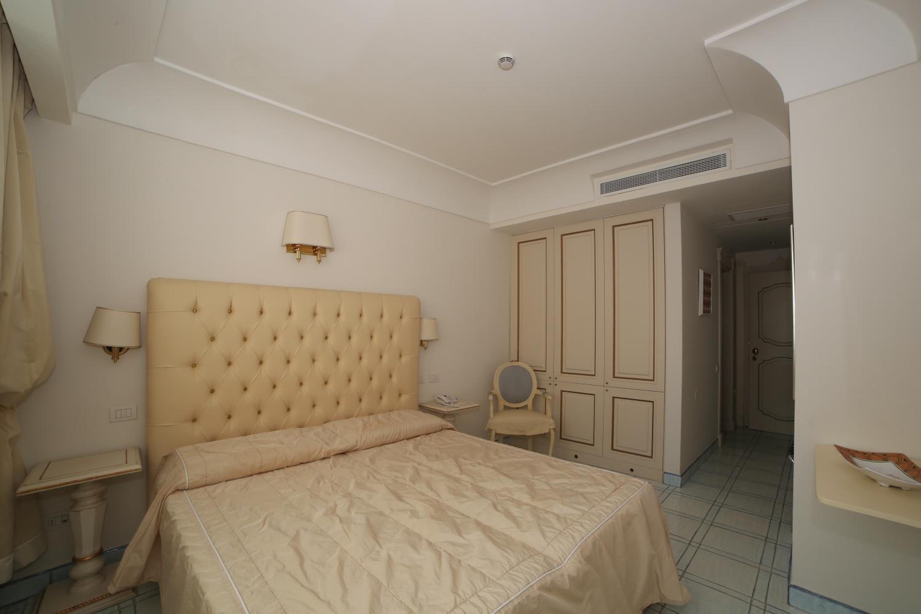 Economy Double or Twin Room - Photo 1