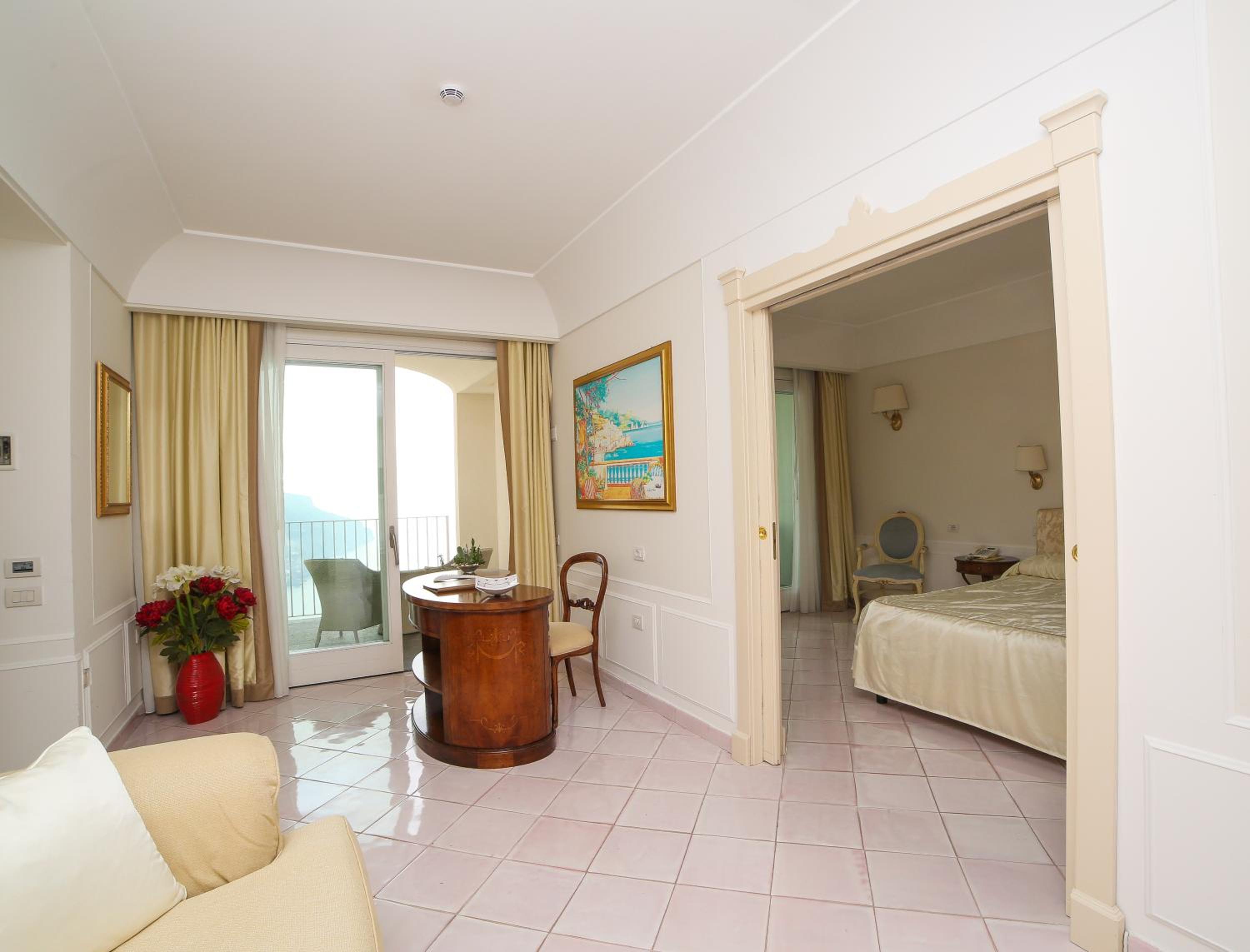Suite - Photo 7