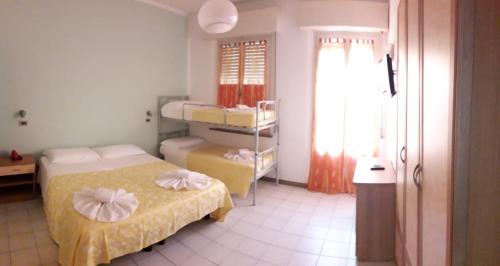 Standard Quadruple Room photo 3