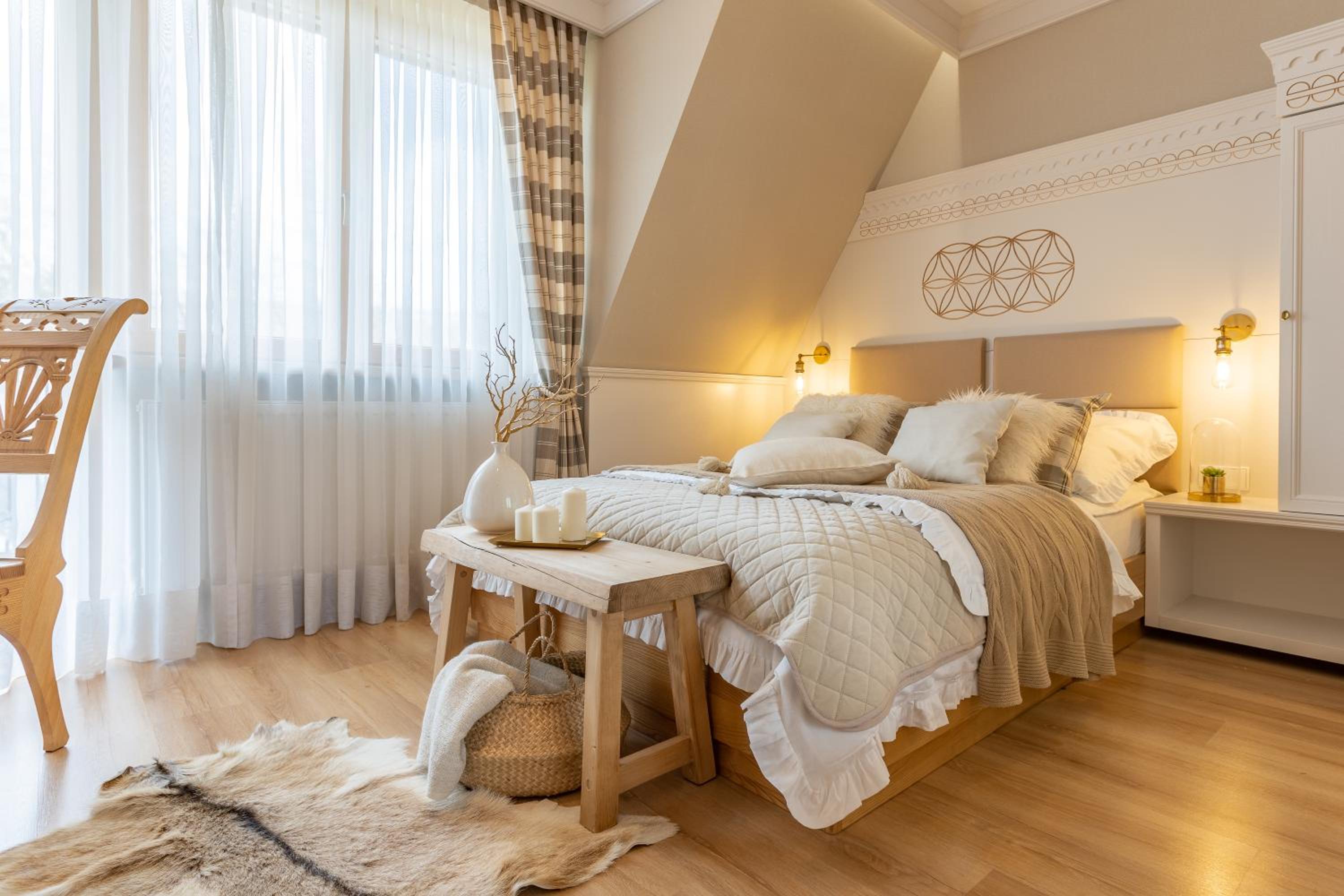 Deluxe Double Room - Photo 1