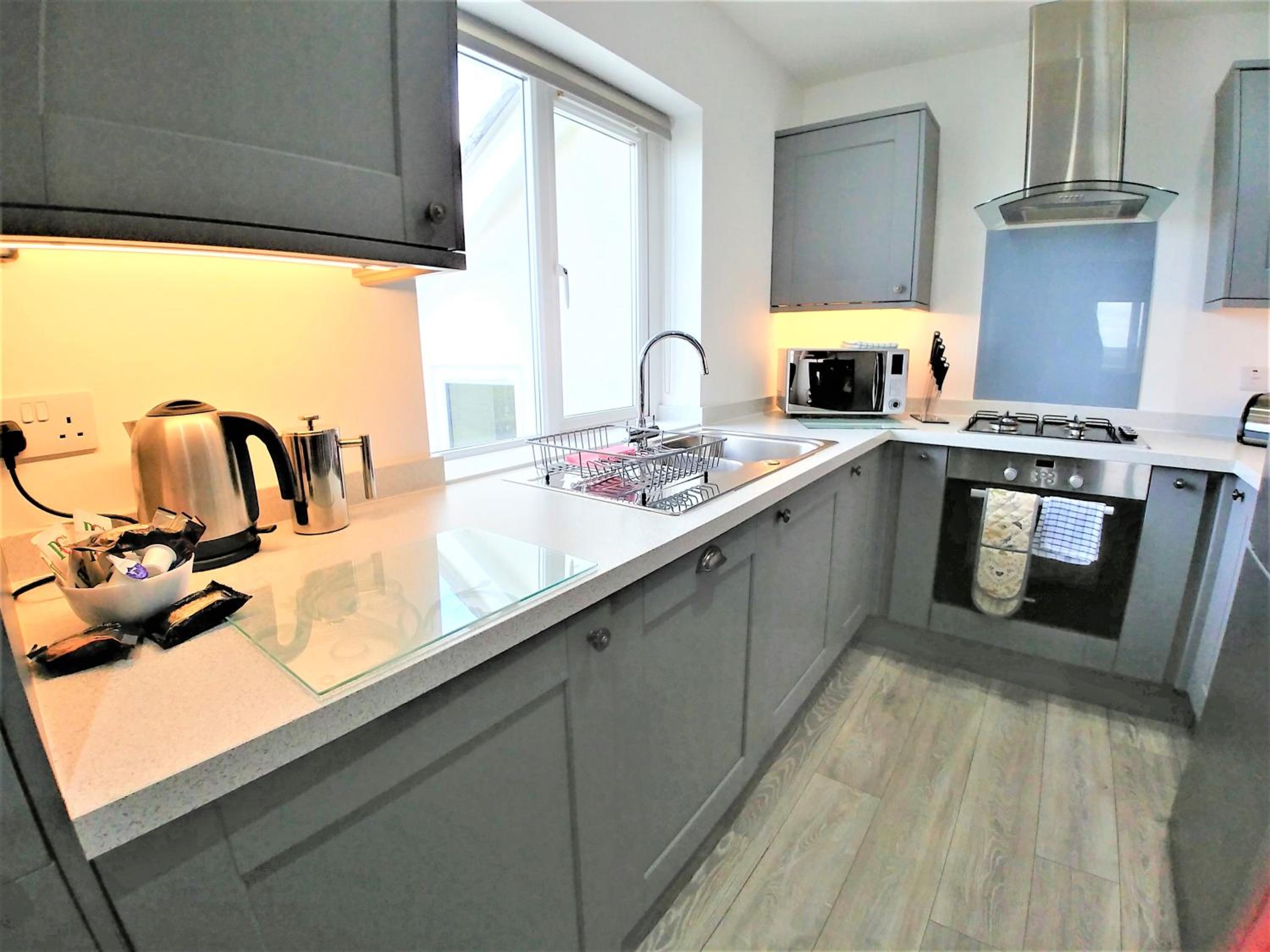 Three-Bedroom Apartment with Terrace photo 2