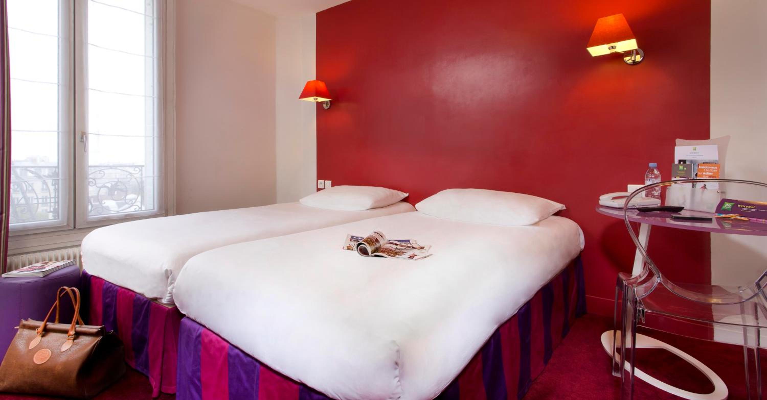 Standard Twin Room - Photo 6