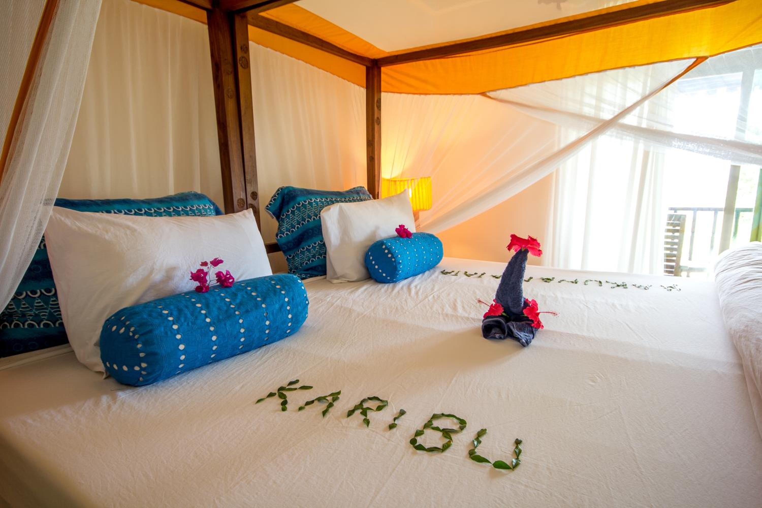 Double or Twin Room with Garden View - Photo 11