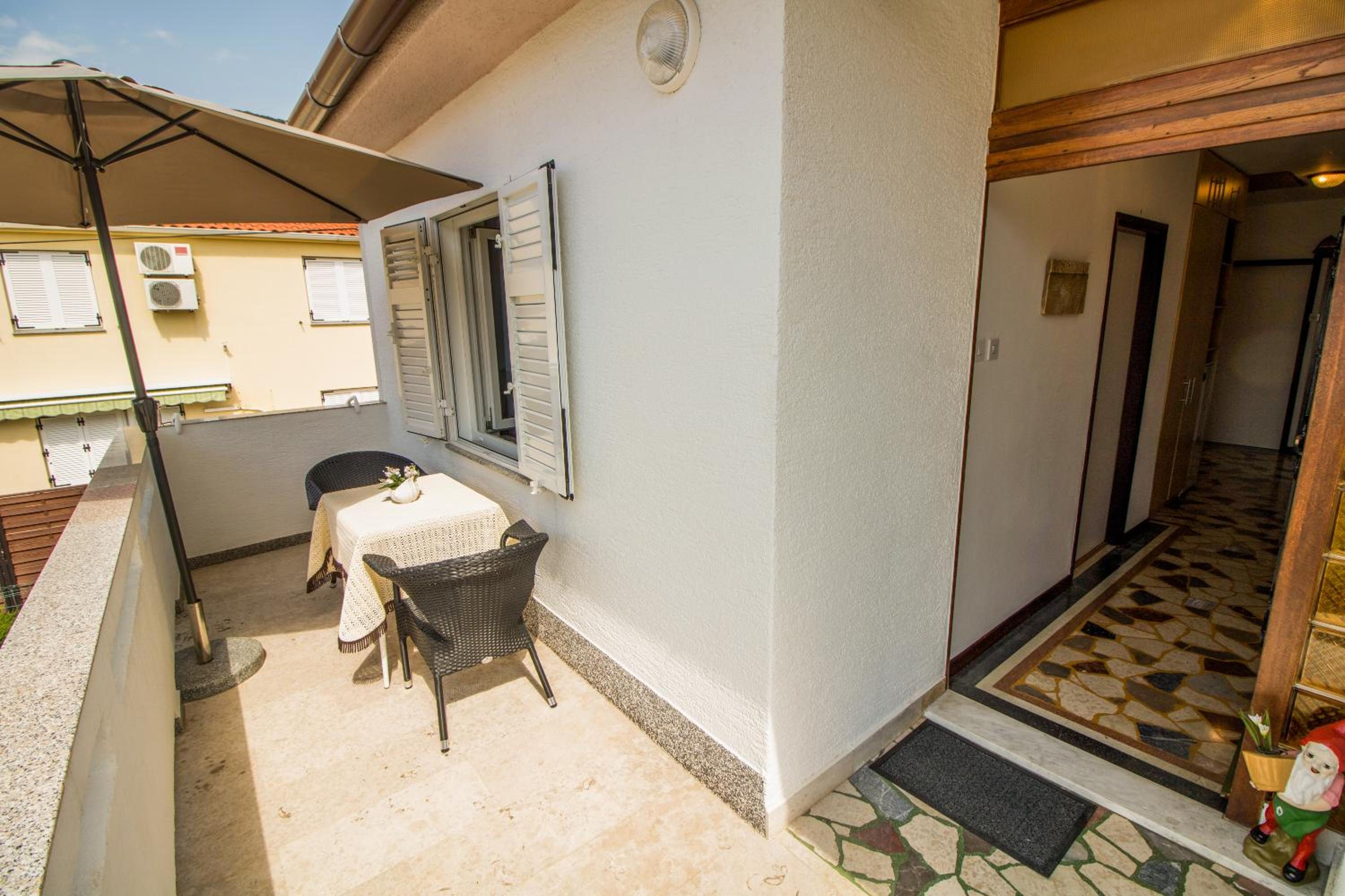 Double Room with Balcony photo 3