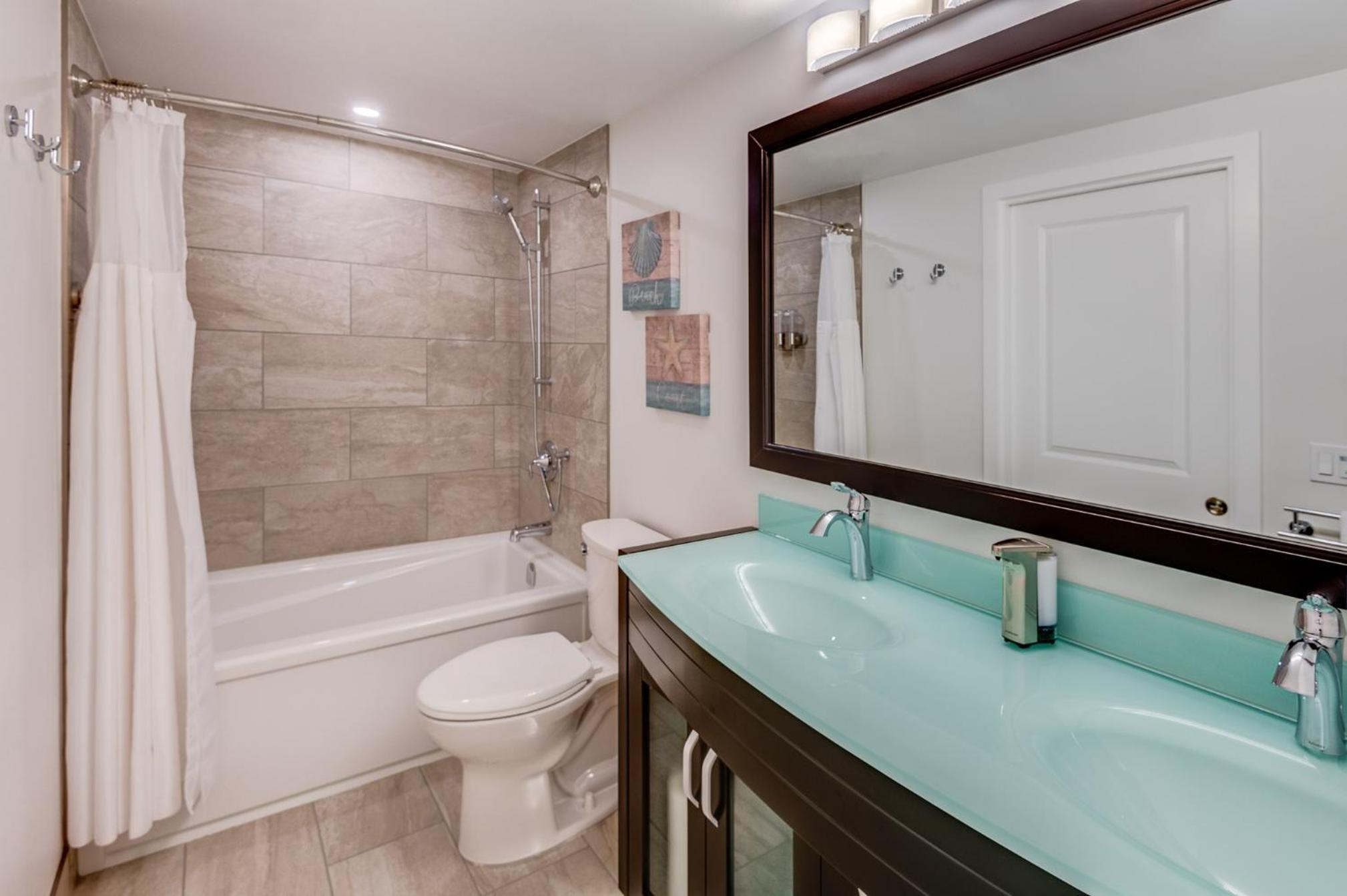 Superior King Room - Photo 4