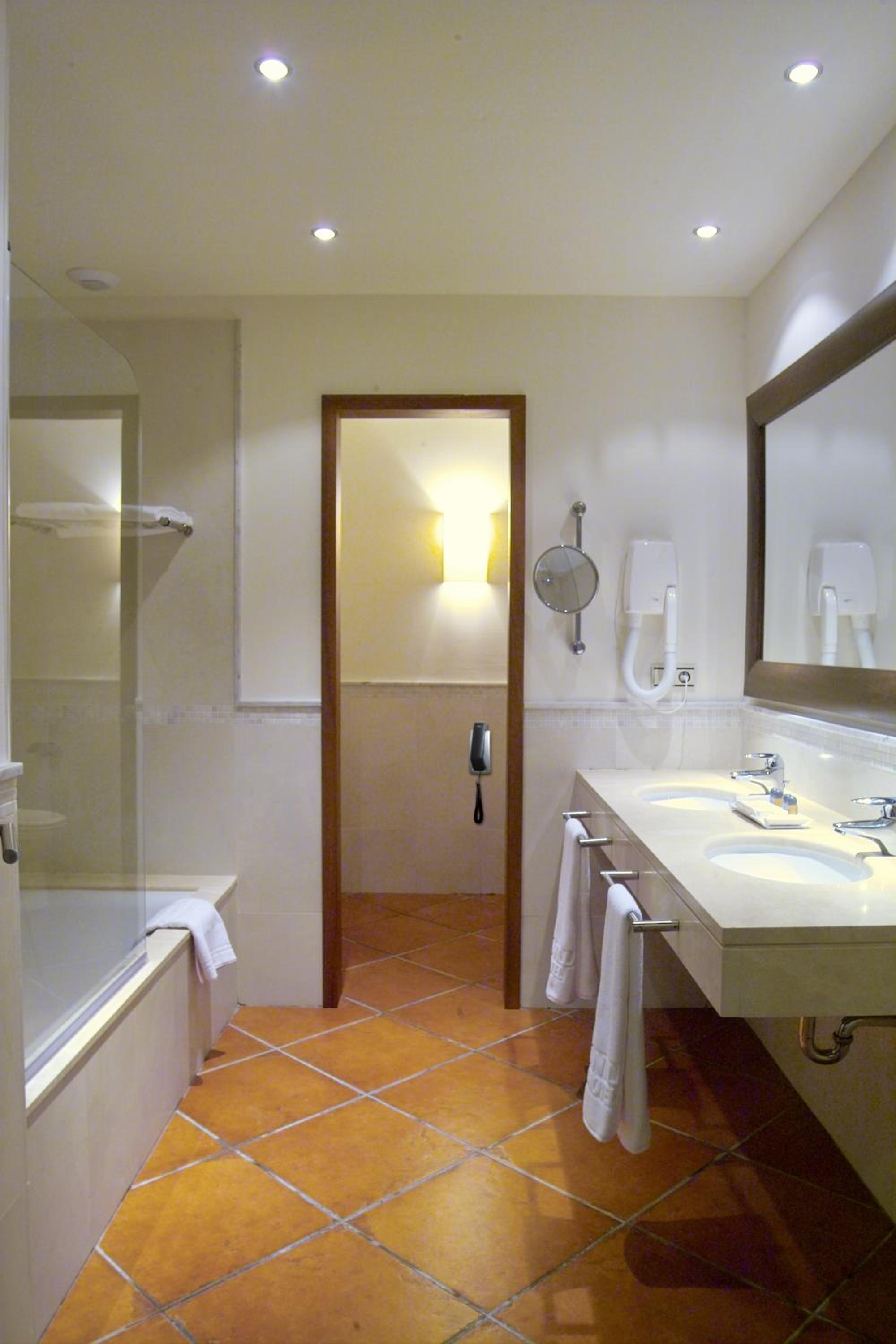 Junior Suite - Photo 14