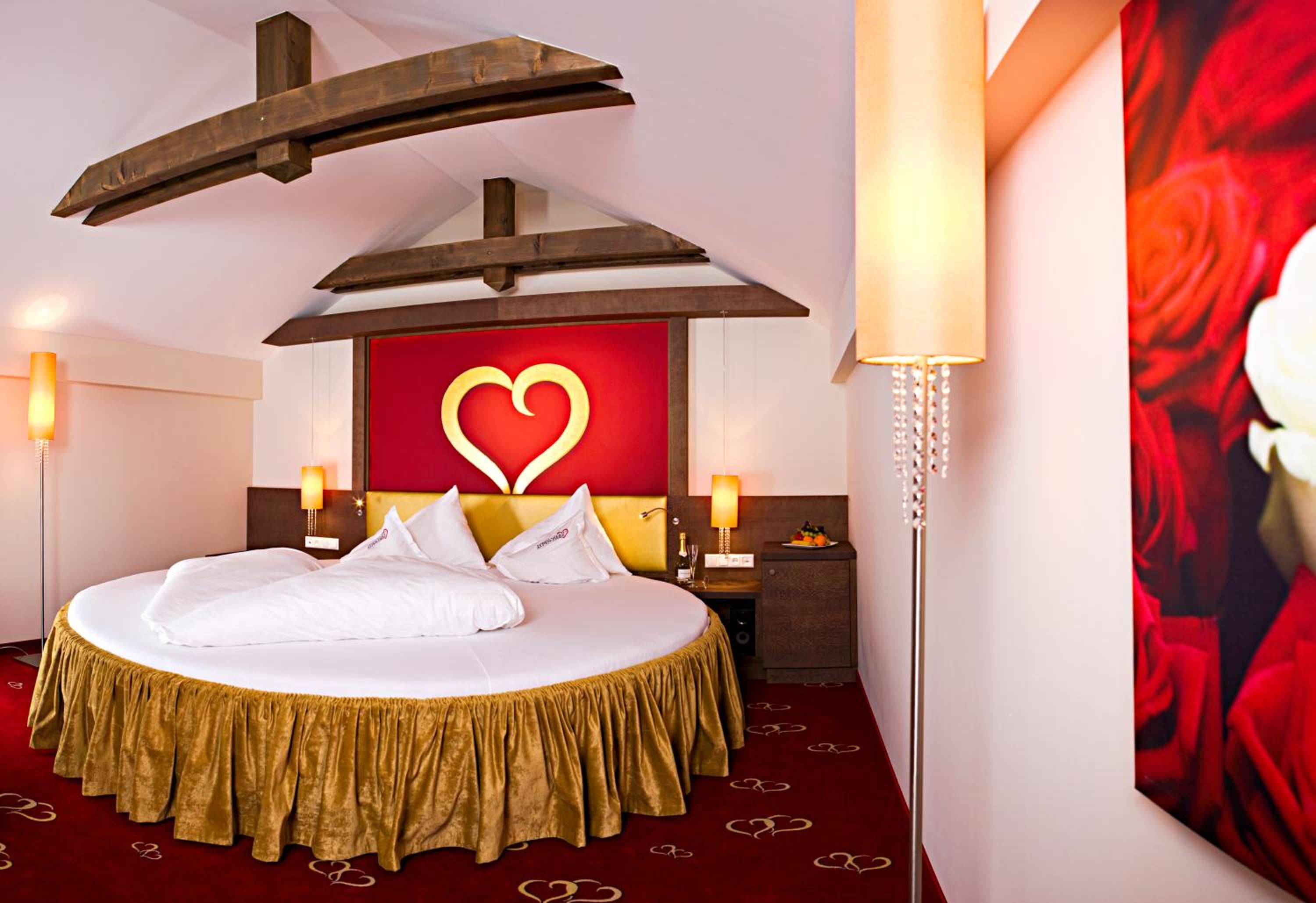 Junior Suite with Balcony photo 2
