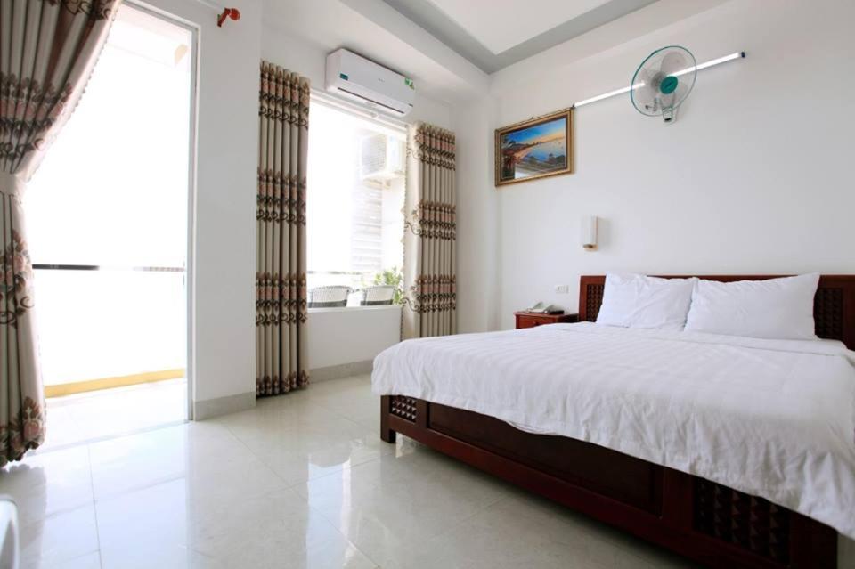 Double Room With Balcony And Sea View photo 2