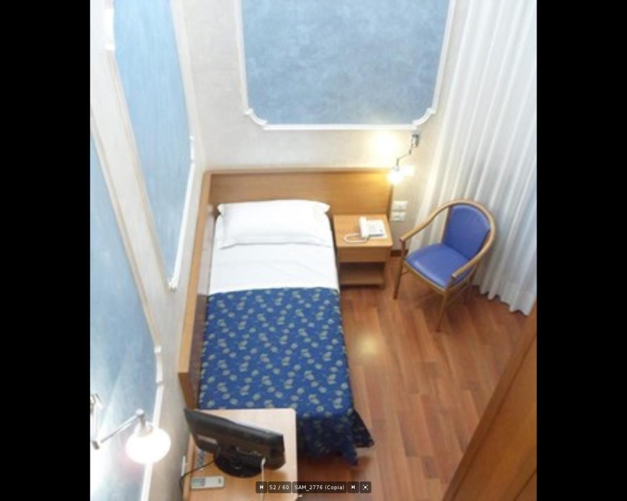 Single Room photo 2