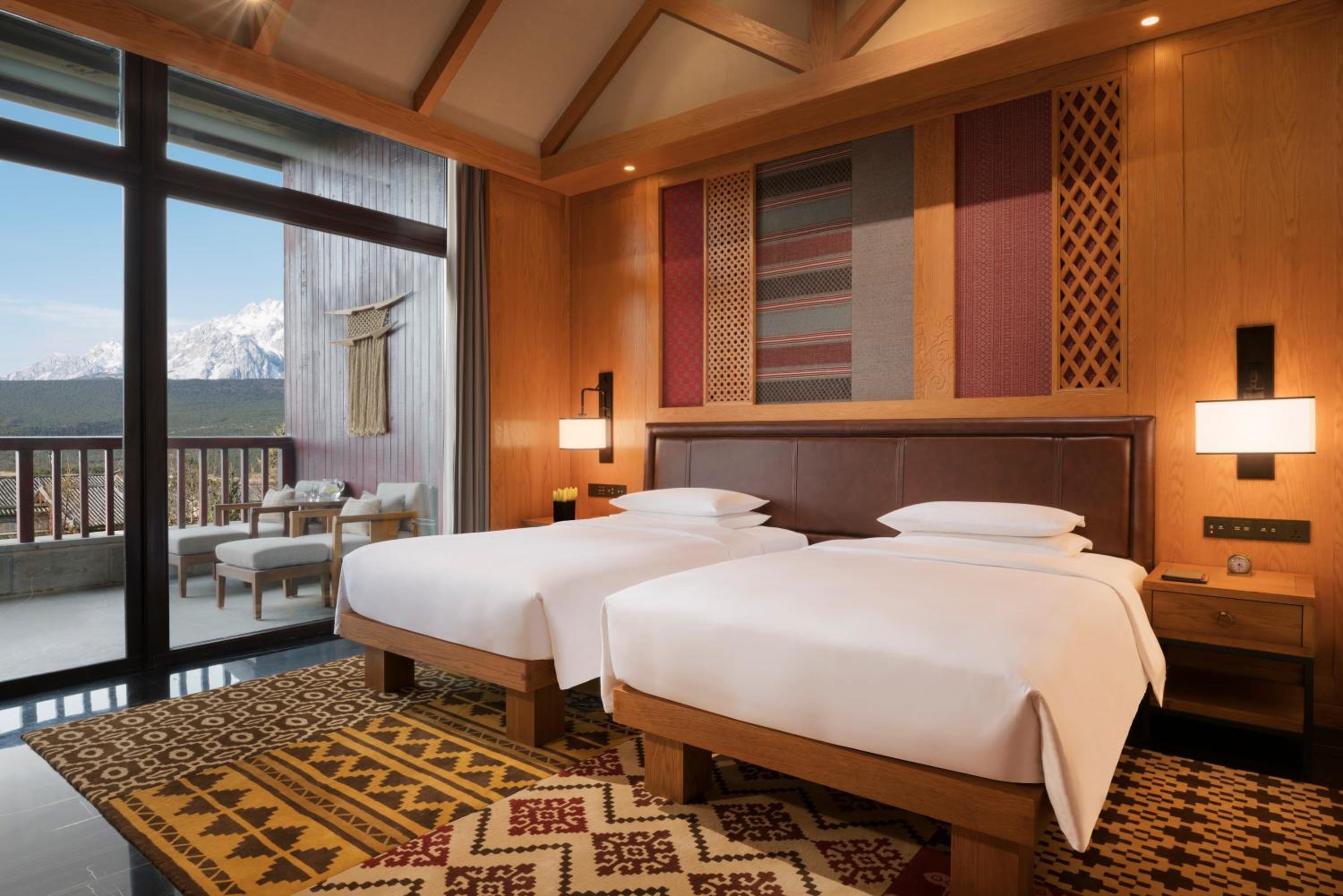 Mountain Grand Suite - Twin Room photo 1
