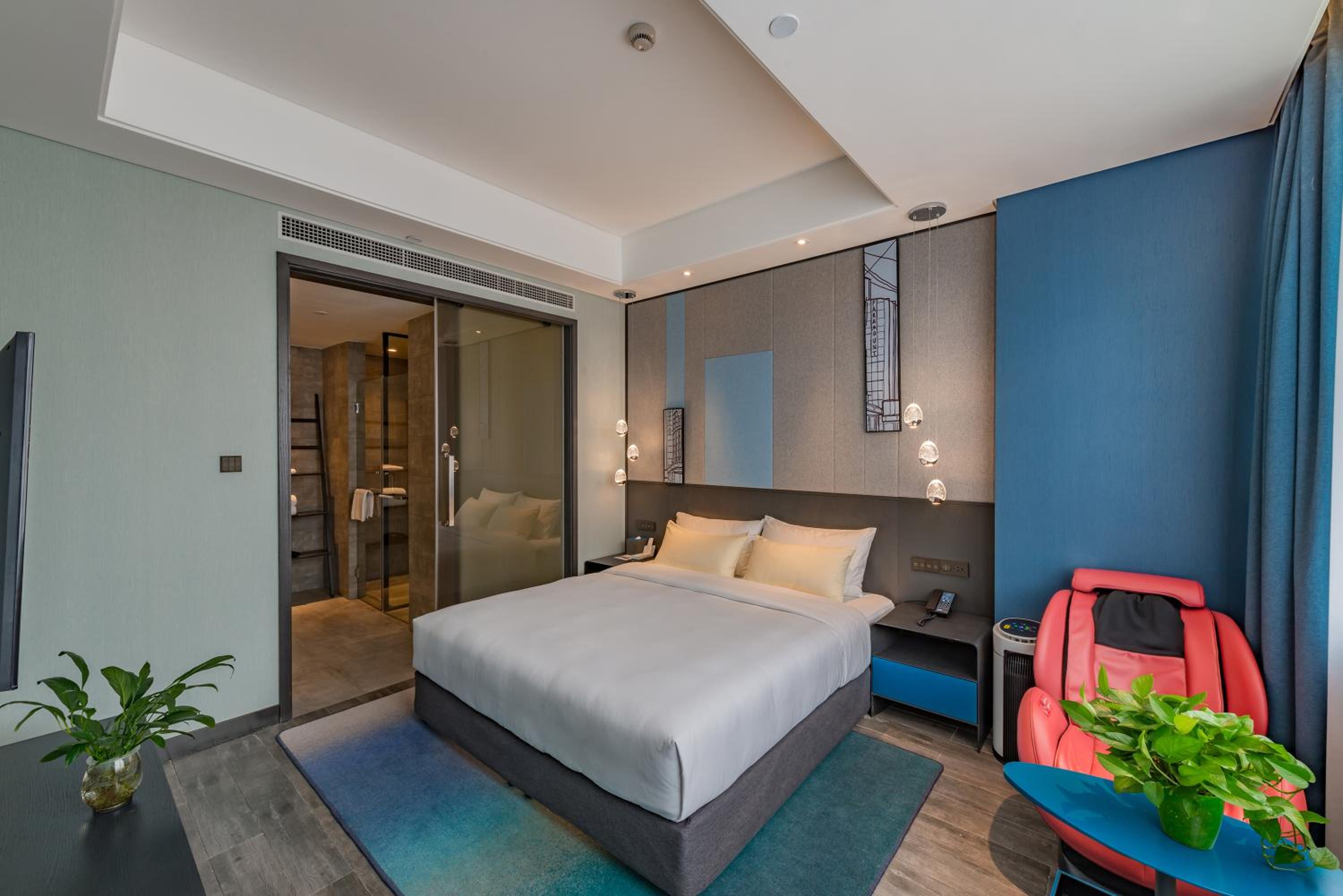 Executive Suite Room 