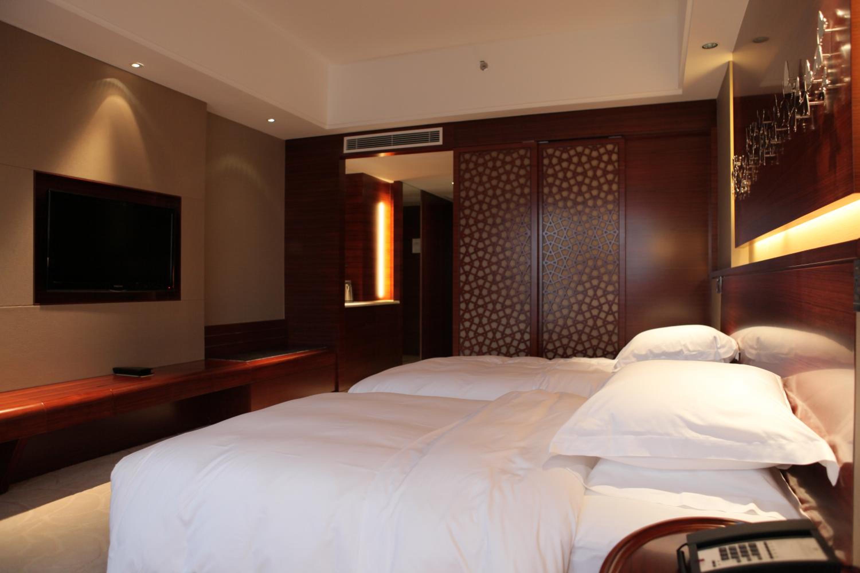 Superior Twin Room photo 2