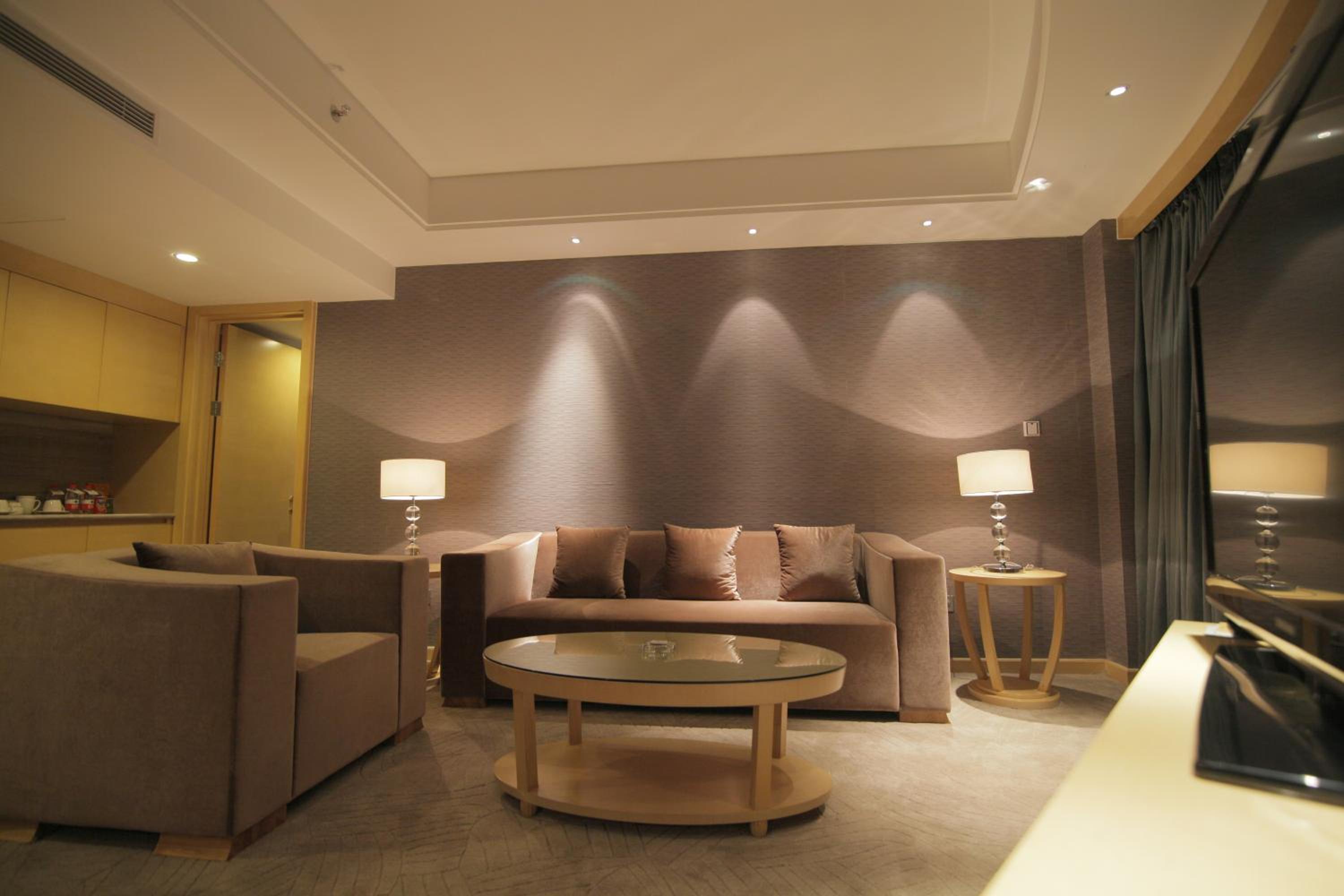 Executive Suite photo 2