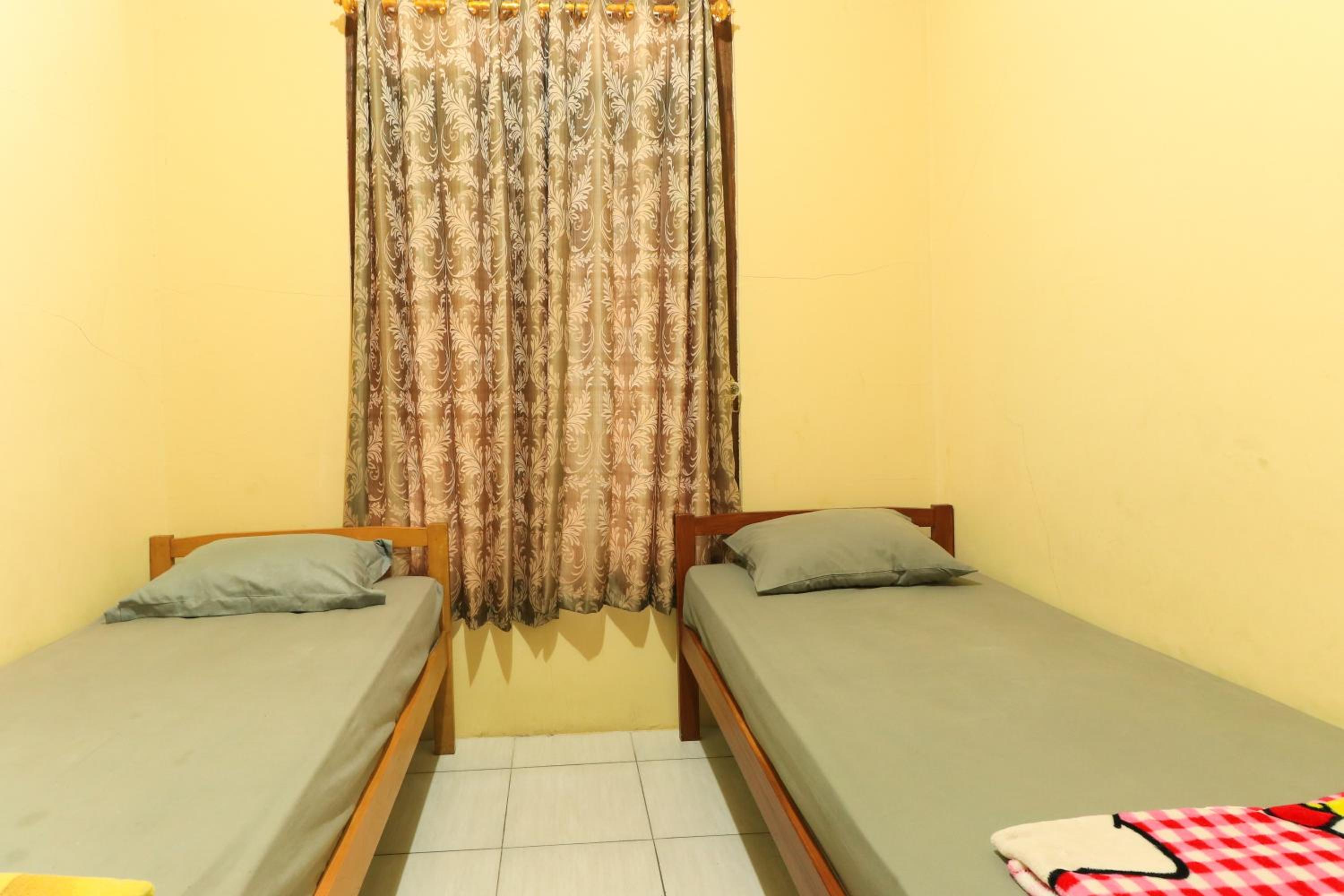 Two-Bedroom Villa - Photo 2