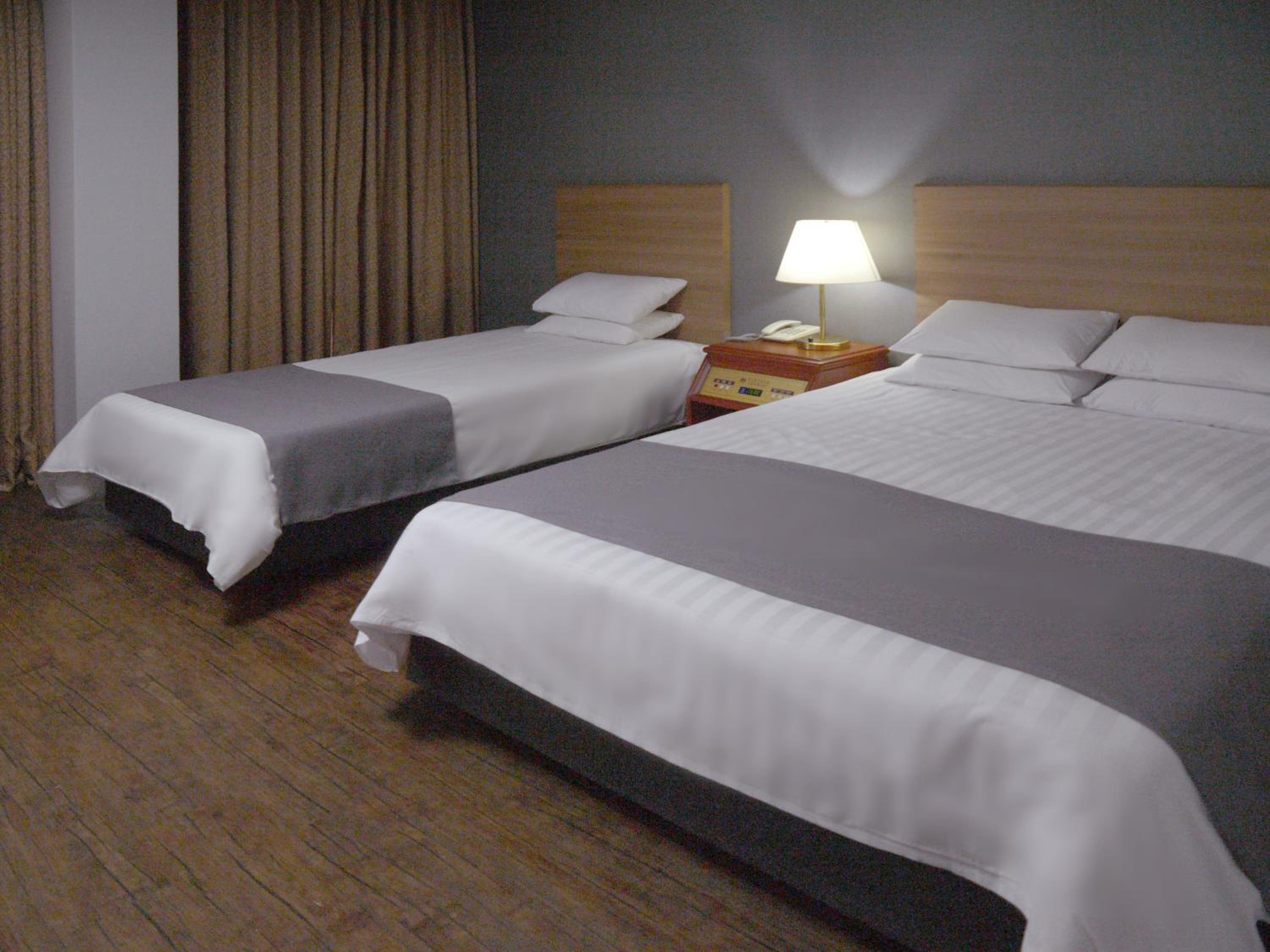 Standard Triple Room - Photo 13