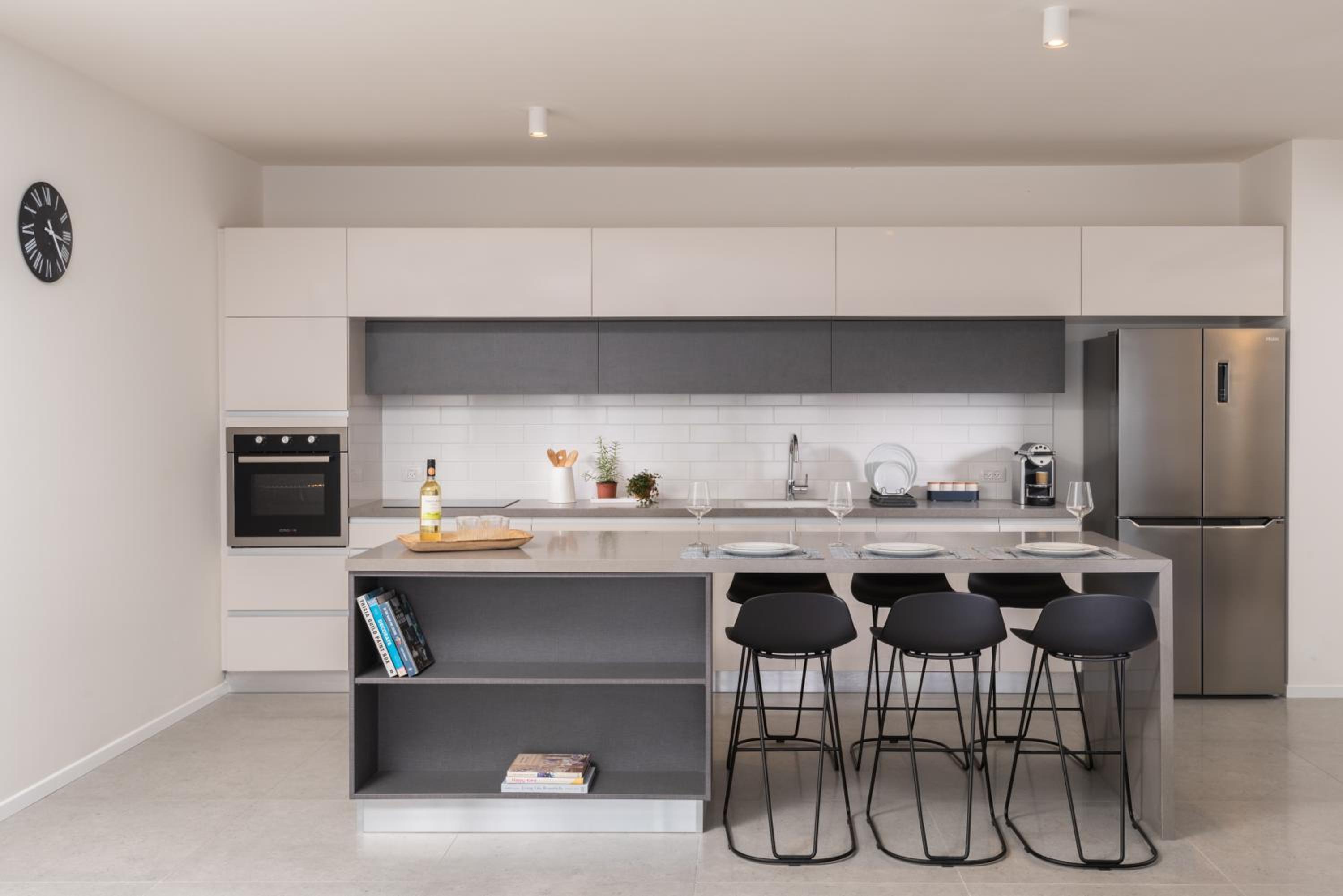 Three bedroom apartment with big Terrace photo 3