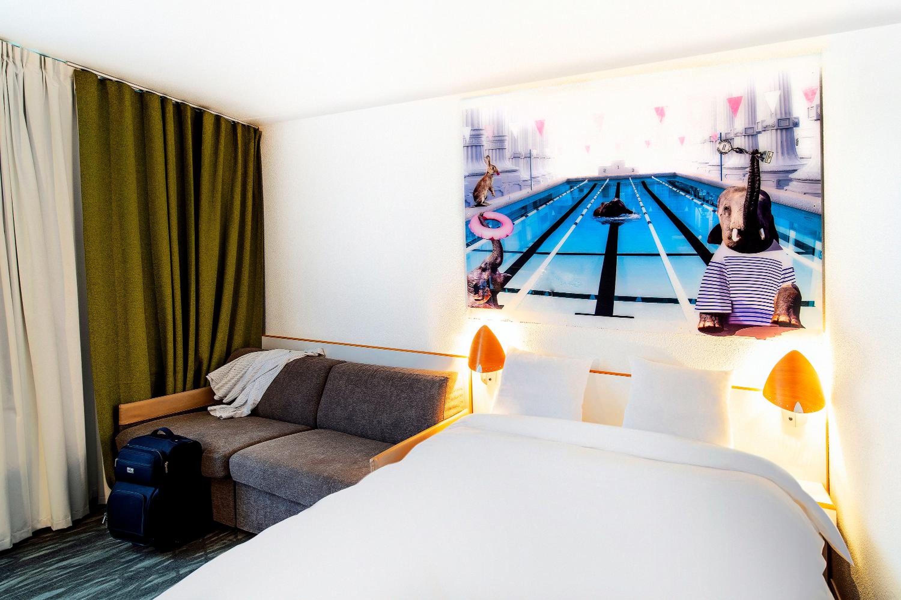Classic Double Room with Sofa - Photo 1