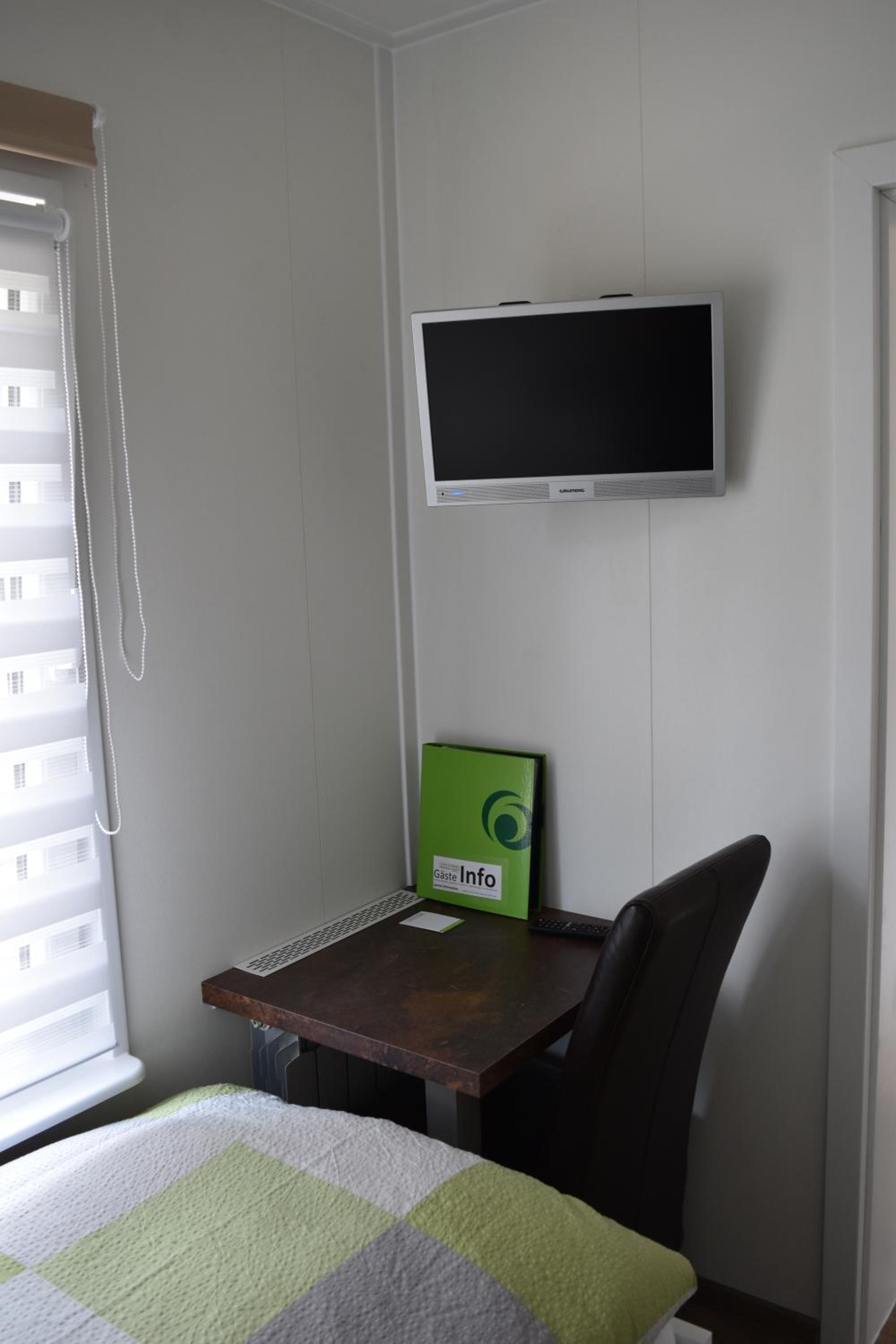 Apartment - Ground Floor photo 2