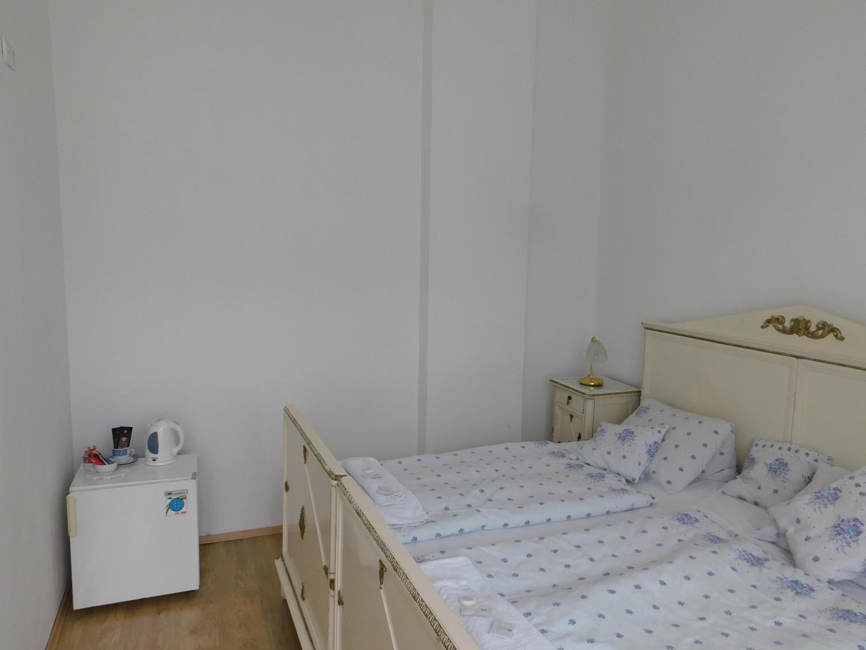 Standard Double Room photo 3
