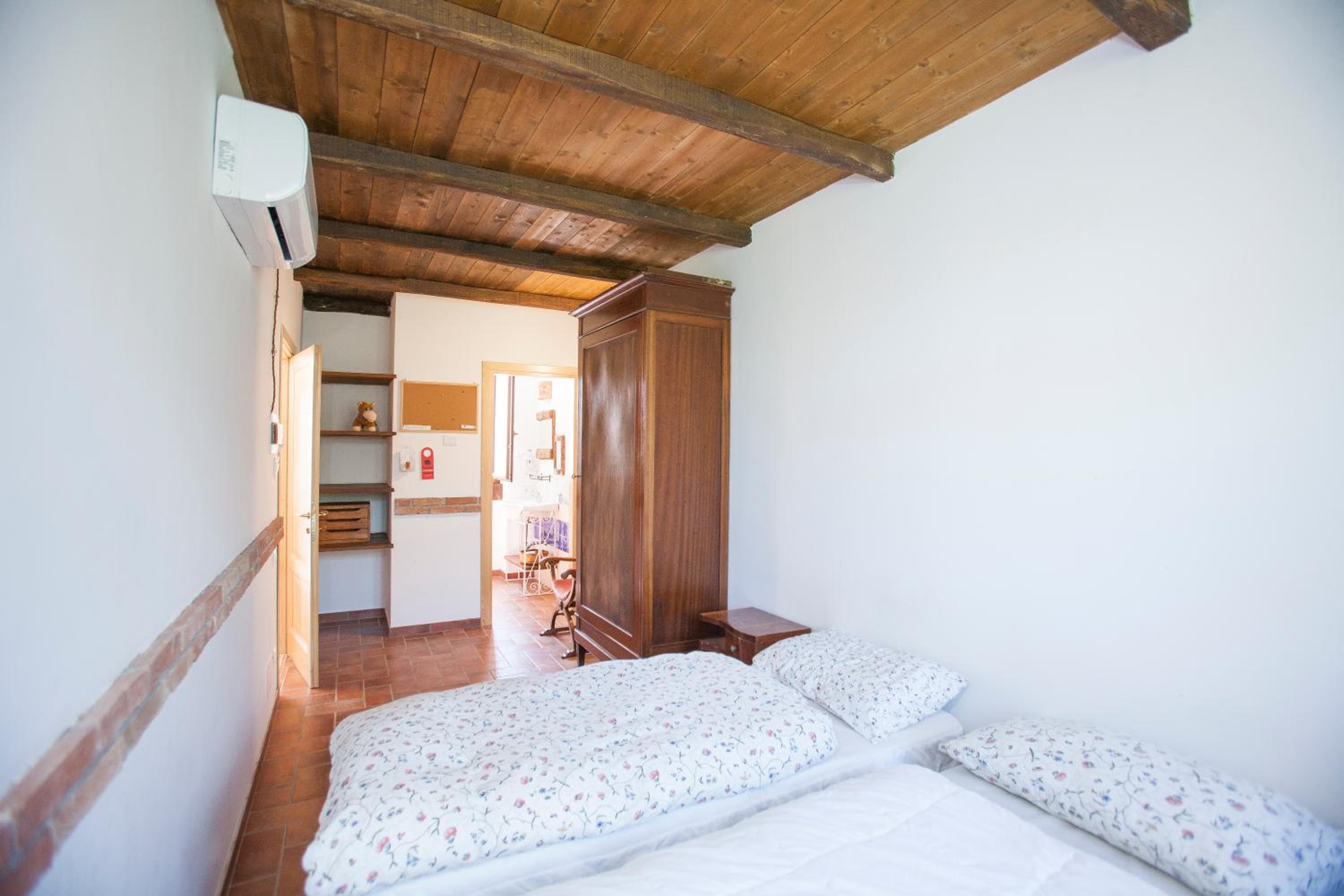 Double or Twin Room photo 3