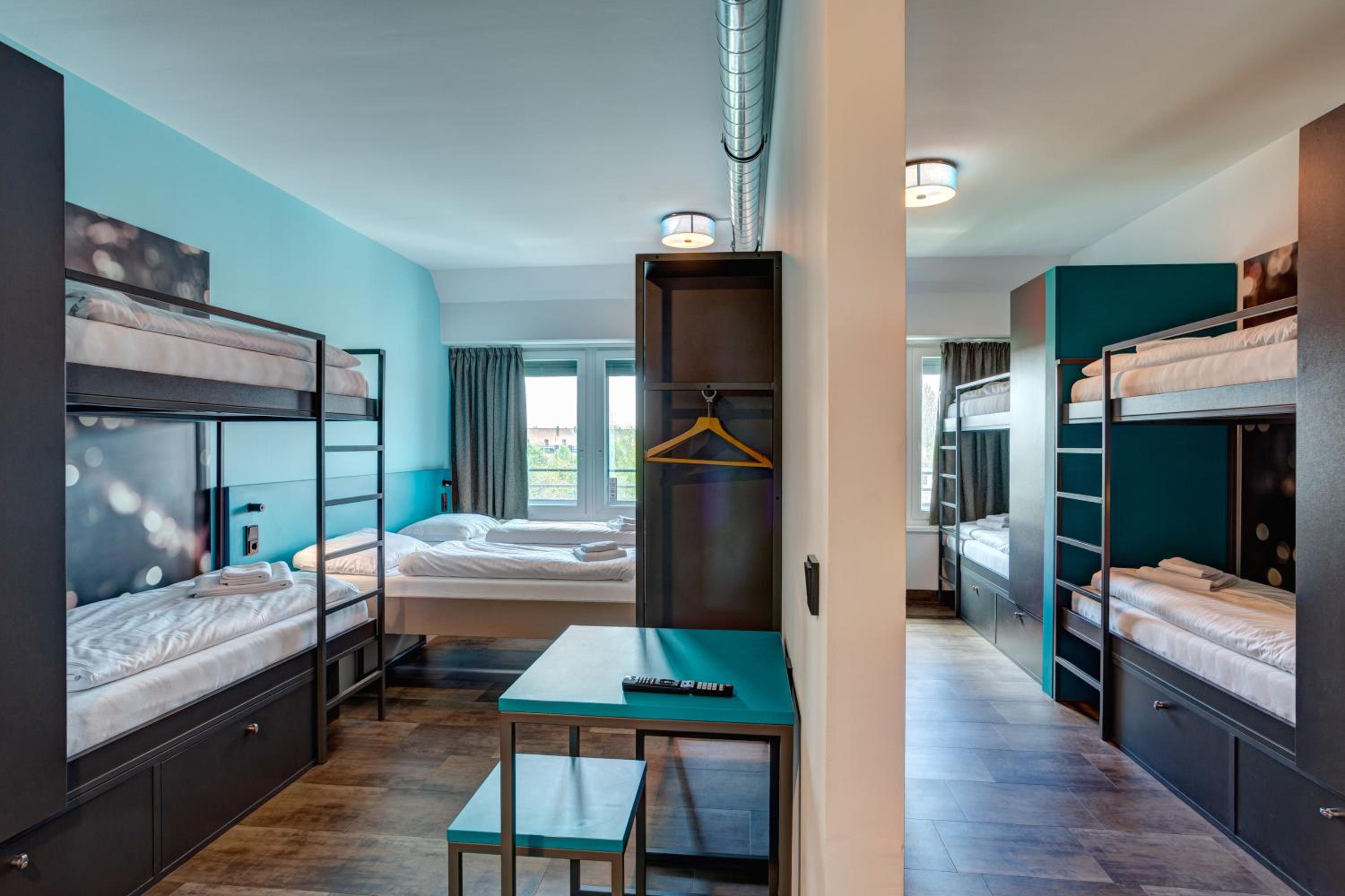 Bed in 8-Bed Mixed Dormitory Room