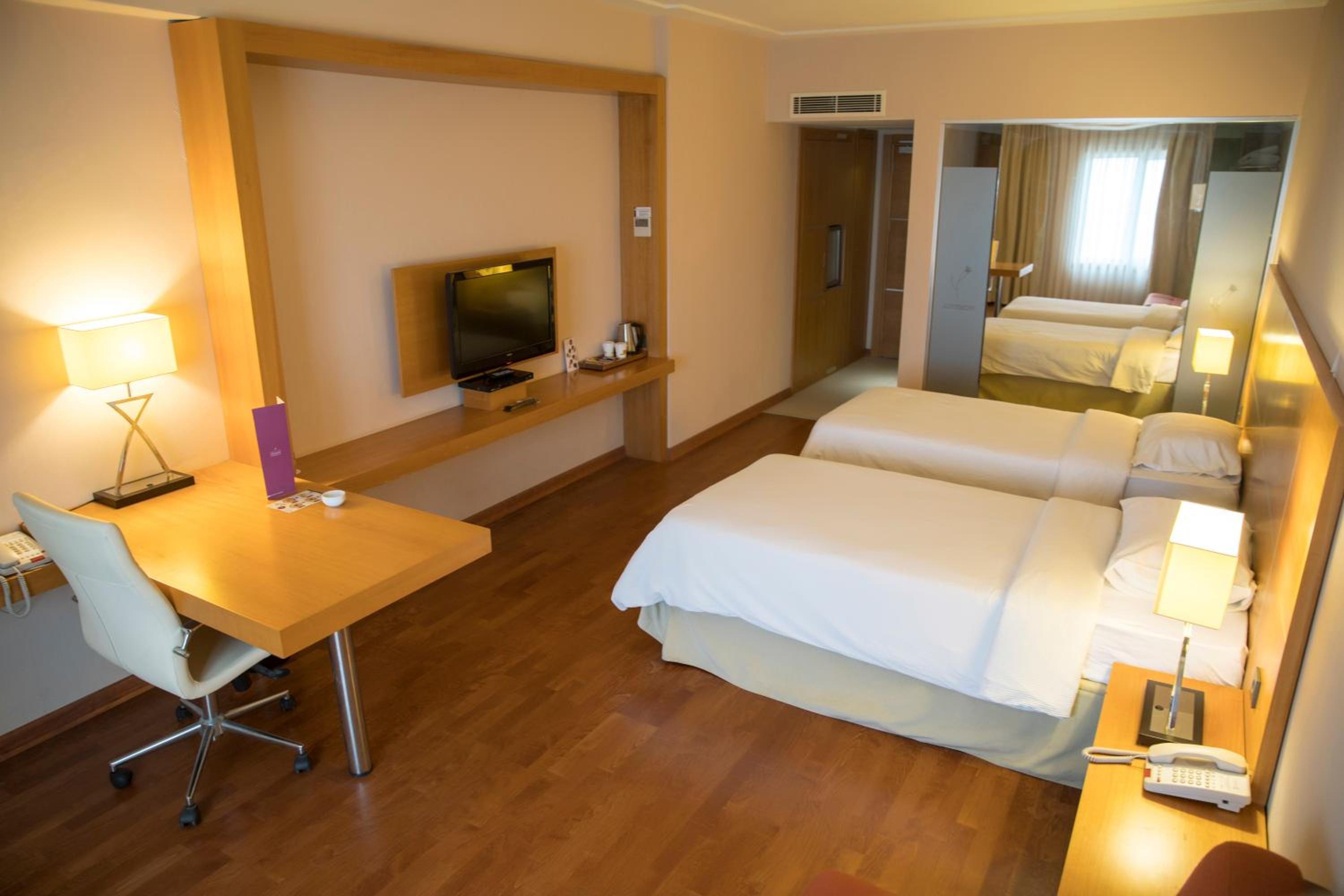 Deluxe Double Room photo 2