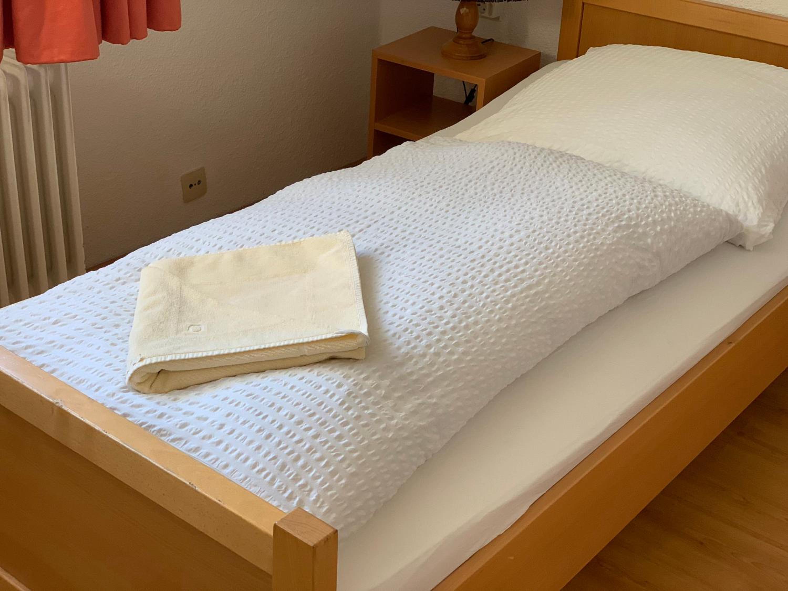 Double or Twin Room - Photo 2