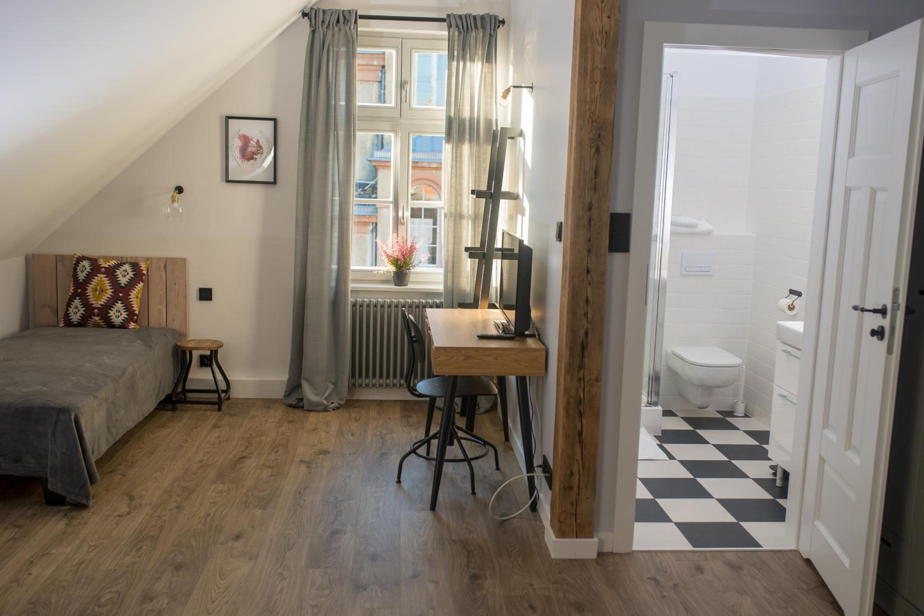 Triple Room with Shower - Photo 3