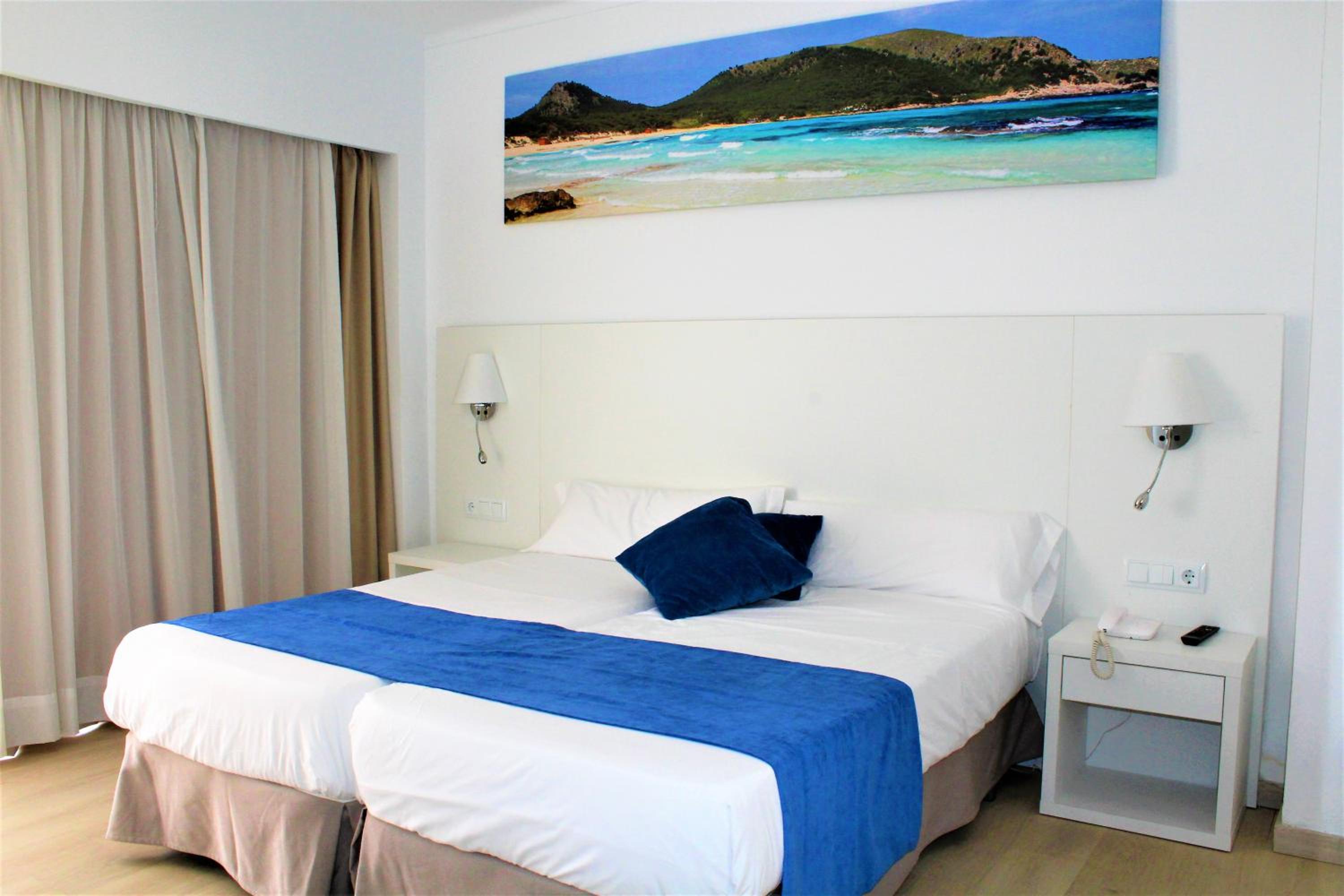 Twin Room - Photo 6