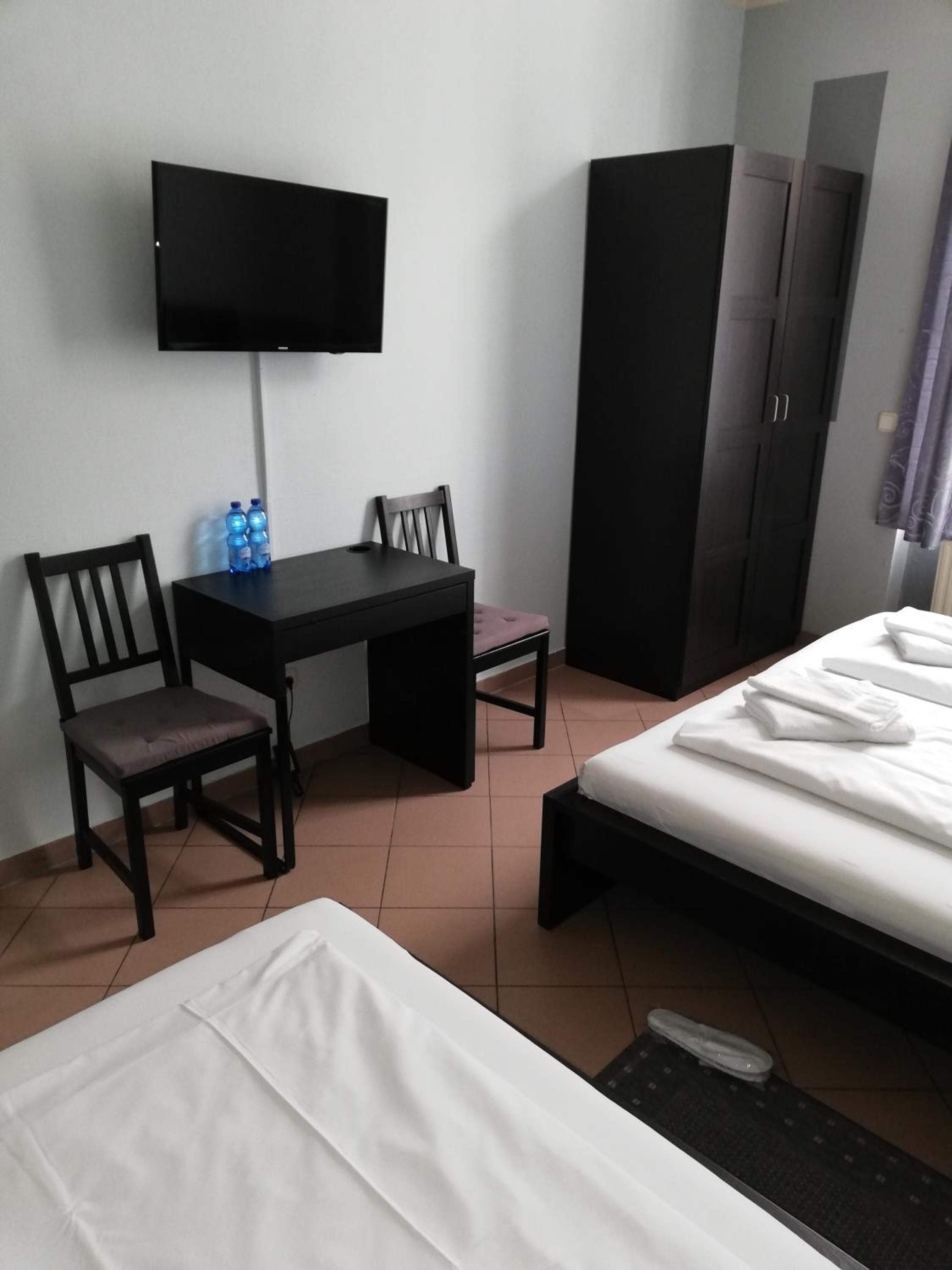 Triple Room - Photo 1