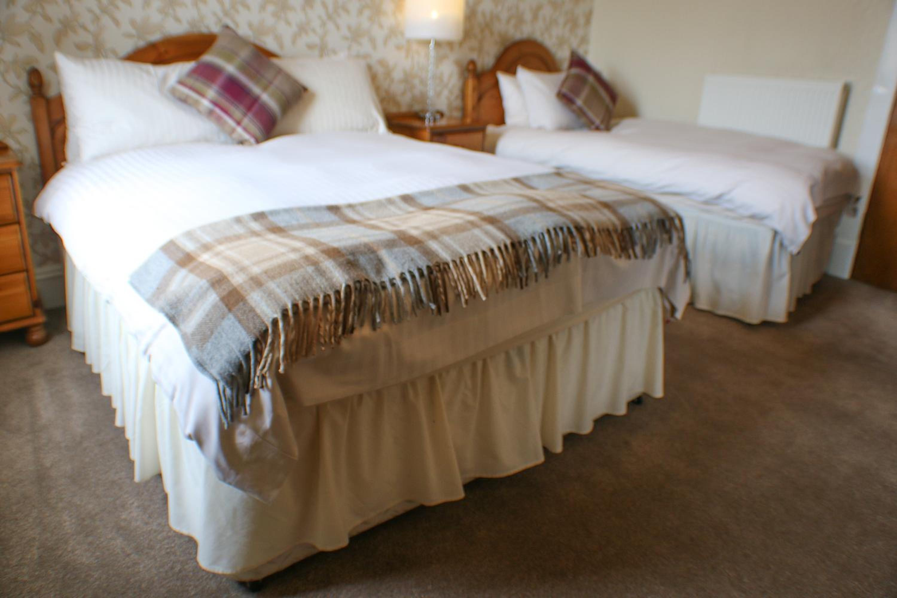 Triple Room with Bathroom