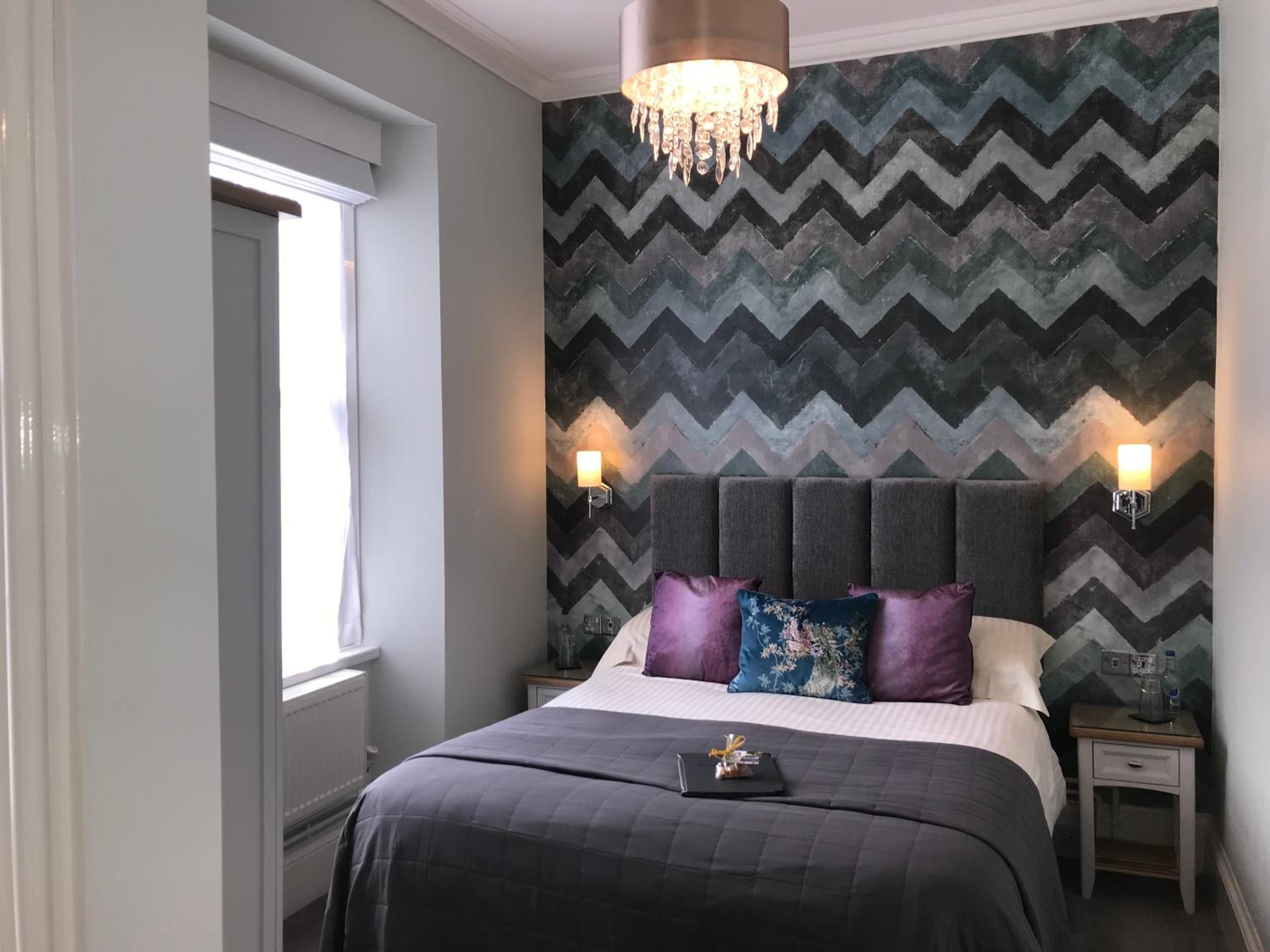 Queen Suite