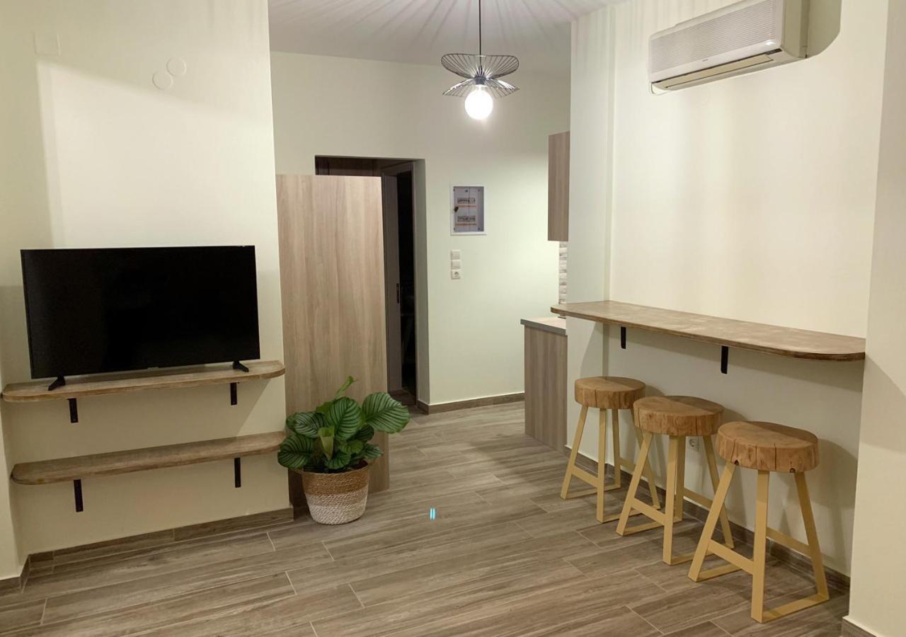 Apartment with Garden View
