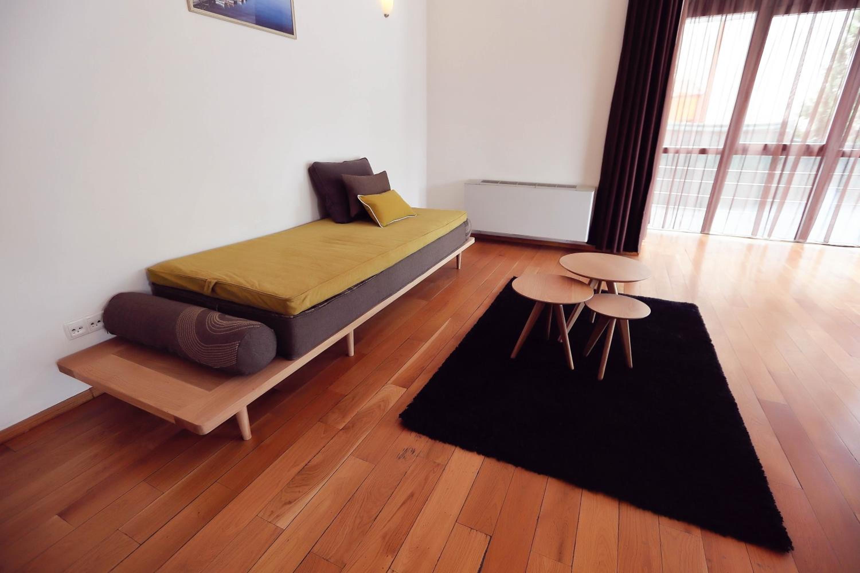 Executive Apartment - Photo 5