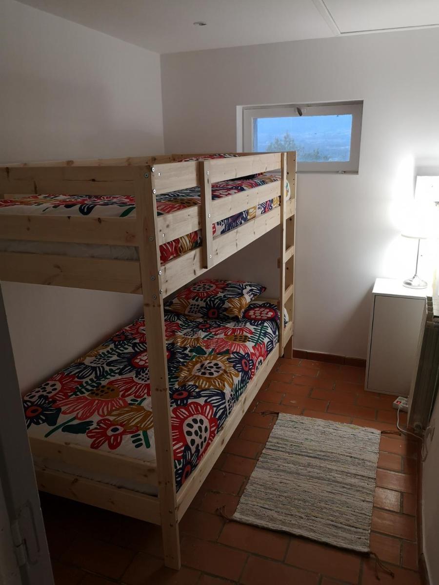 Three-Bedroom Apartment photo 2