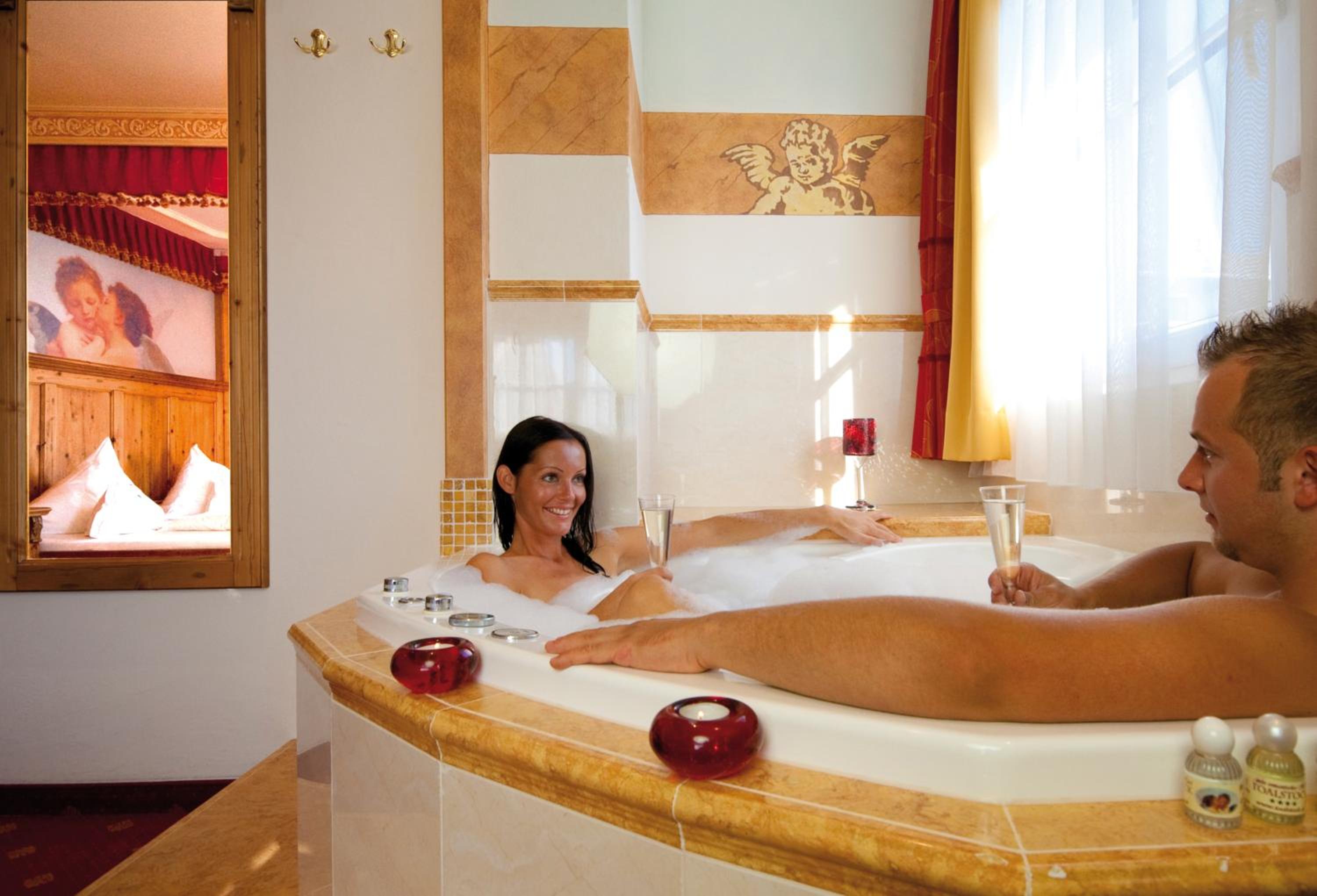 Deluxe Suite photo 3