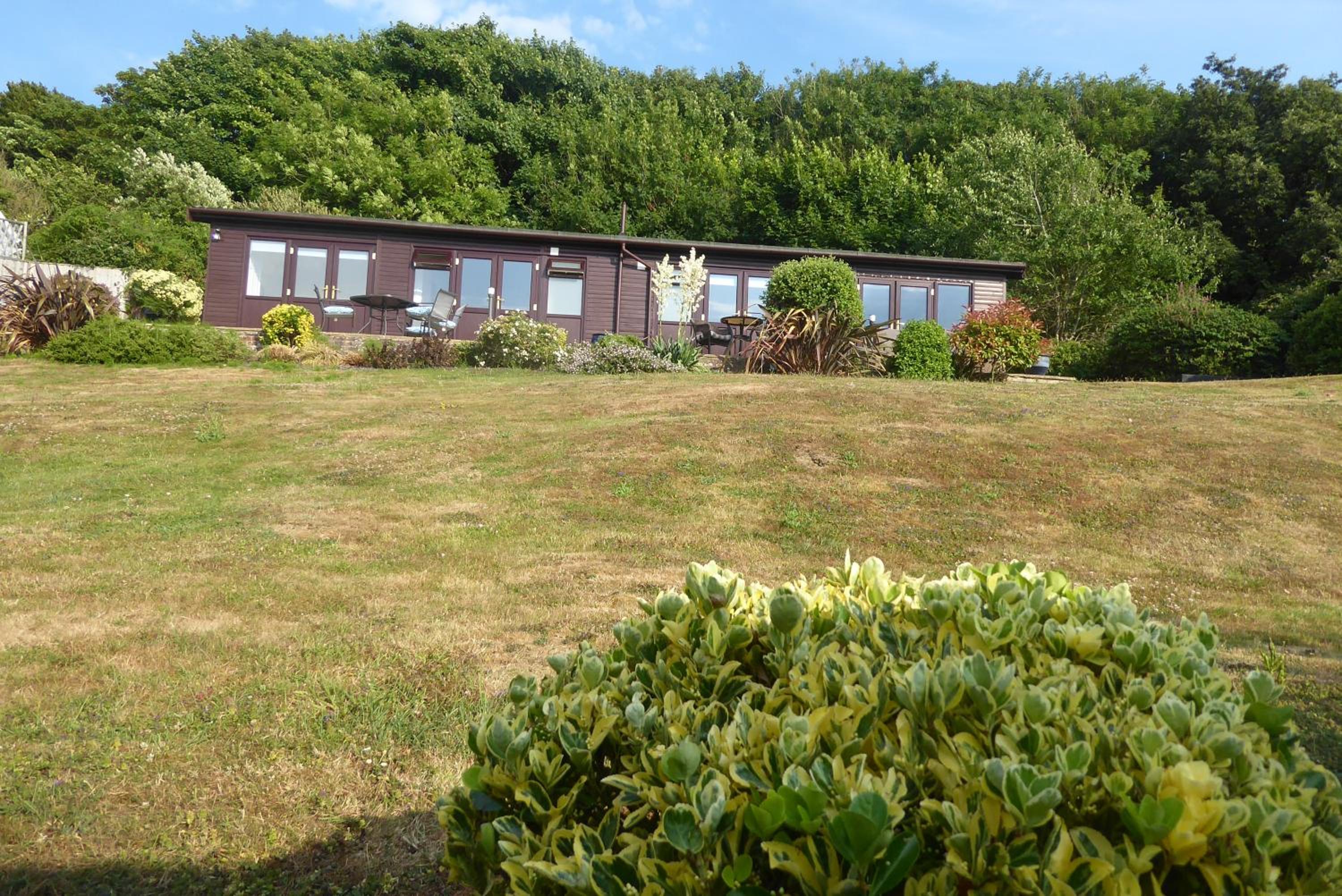Deluxe Double Room with Sea View - Photo 13