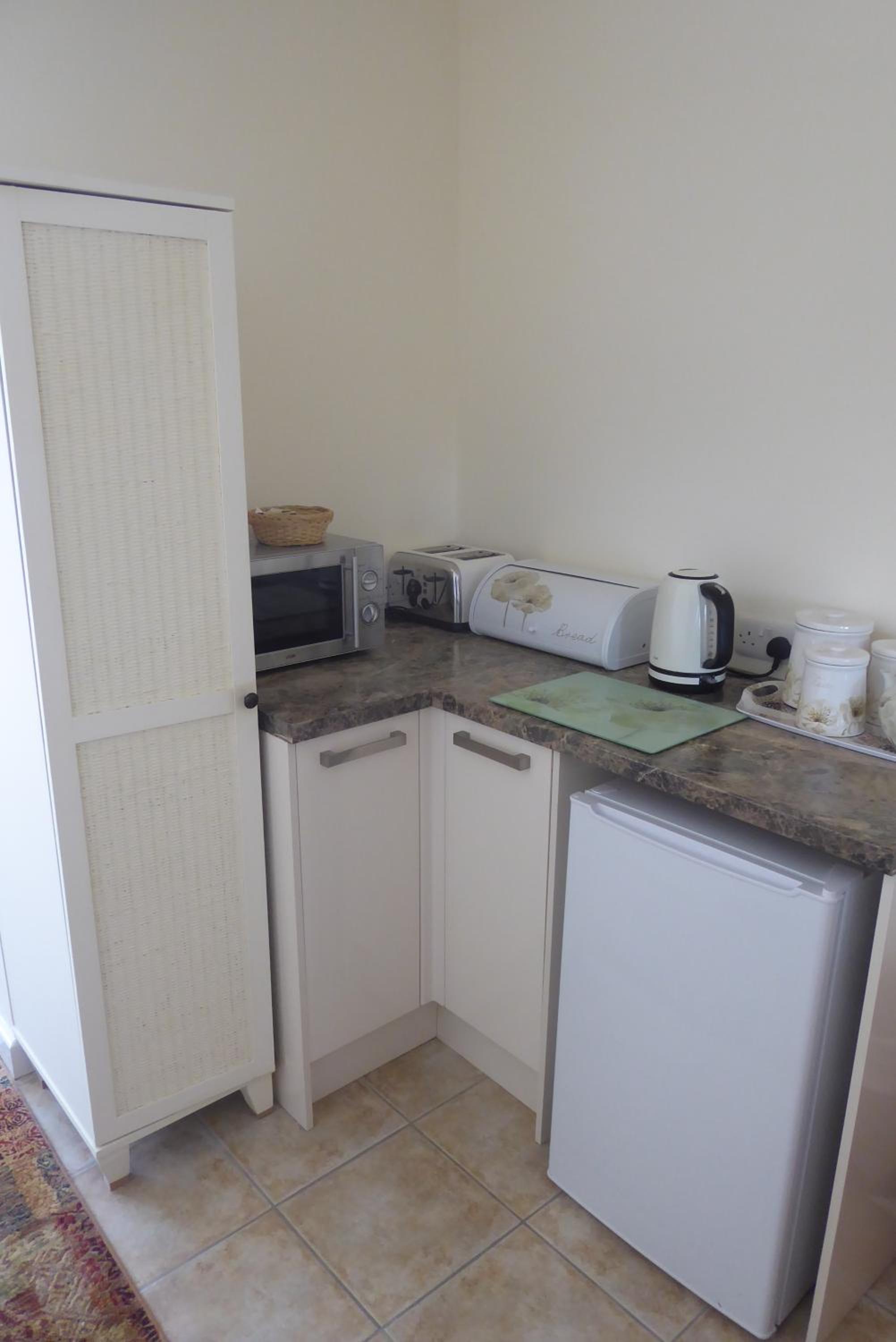 Deluxe Double Room with Sea View - Photo 14
